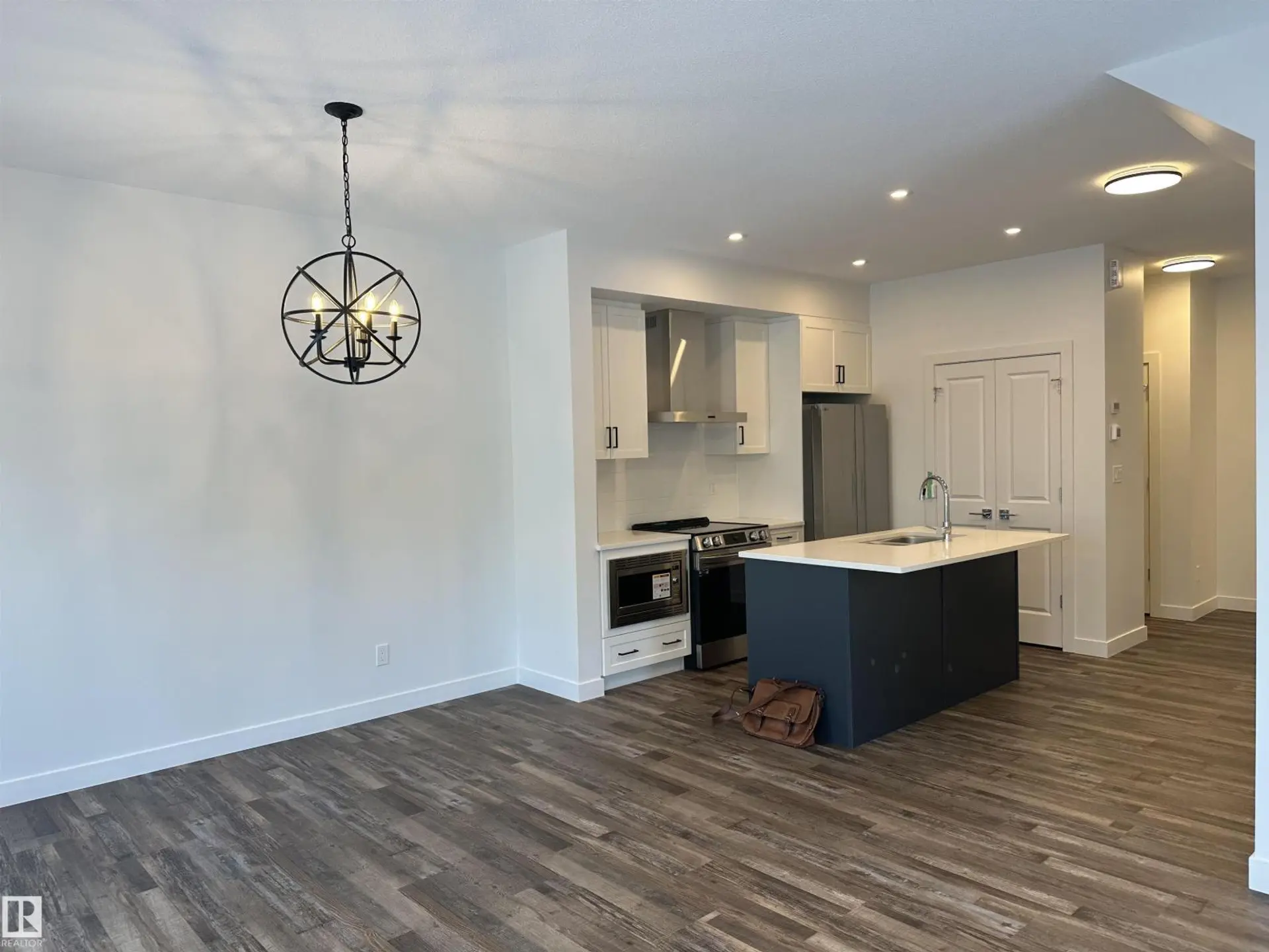#65 5122 213A ST NW - Image 4