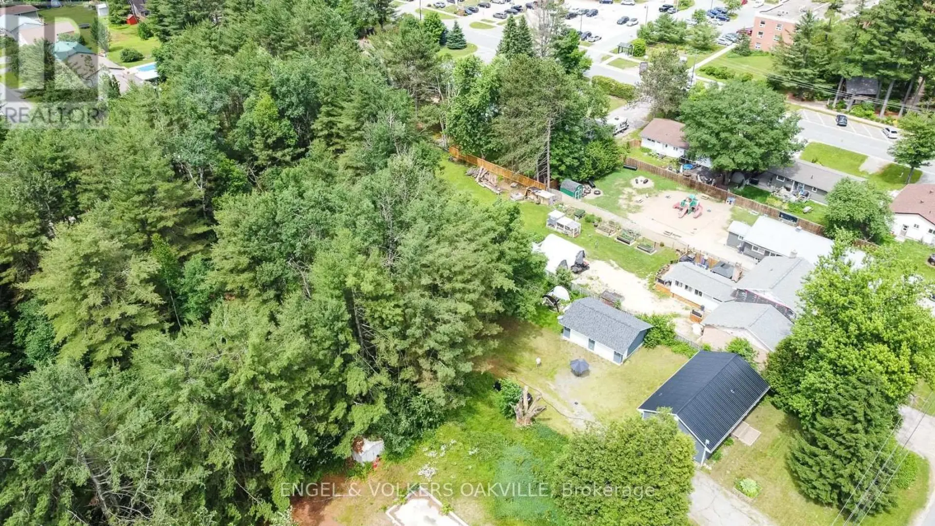 253 MAPLE STREET - Image 3