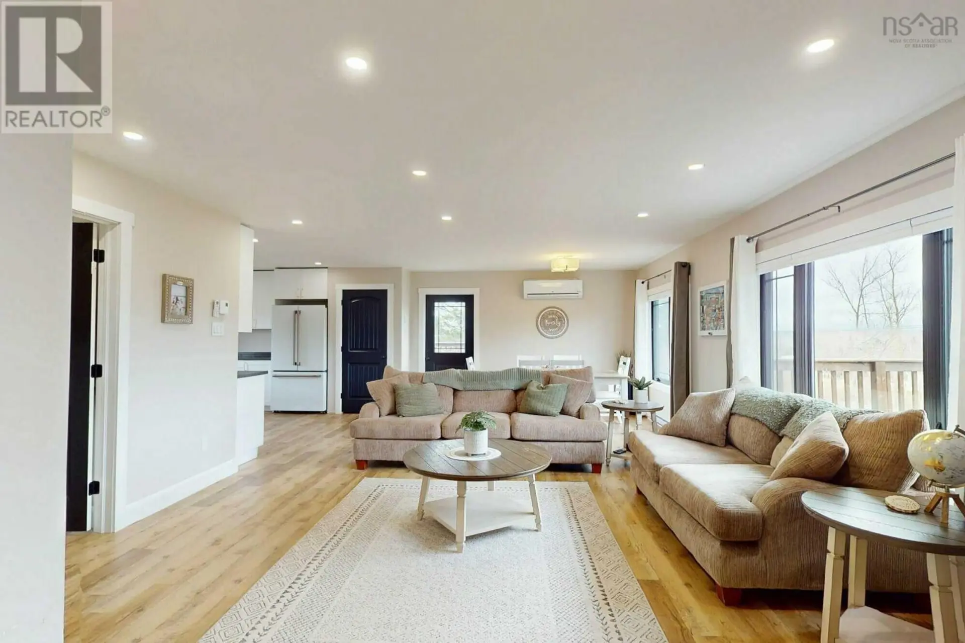 4861 dunmore Road - Image 2