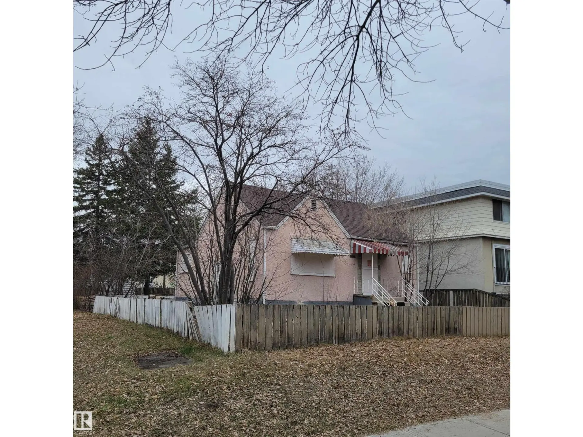 10802 112 ST NW - Image 3