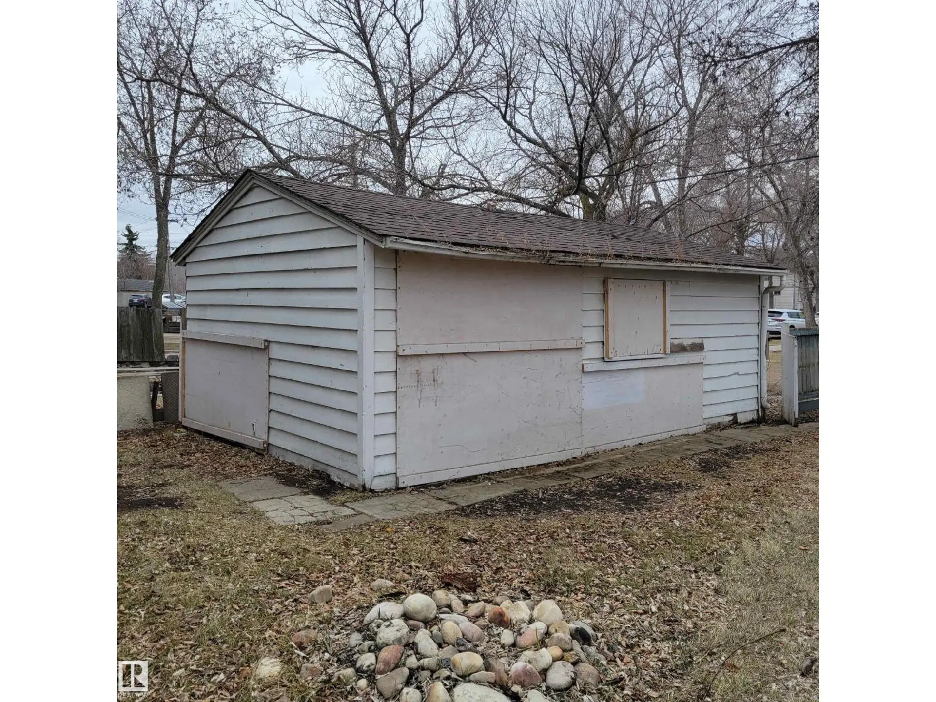10802 112 ST NW - Image 9