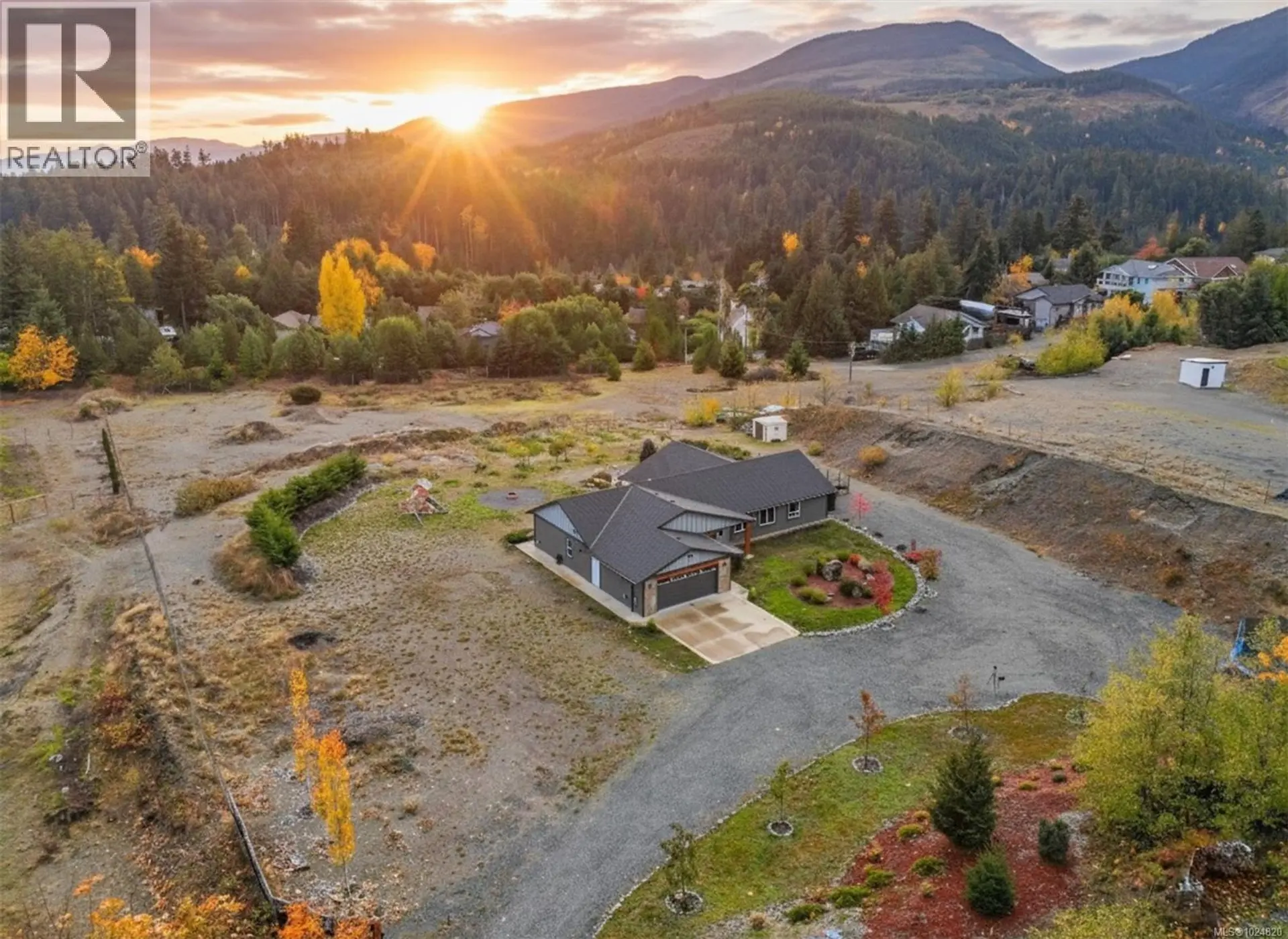 Property at 1700 Warn Way, Qualicum Beach, BC