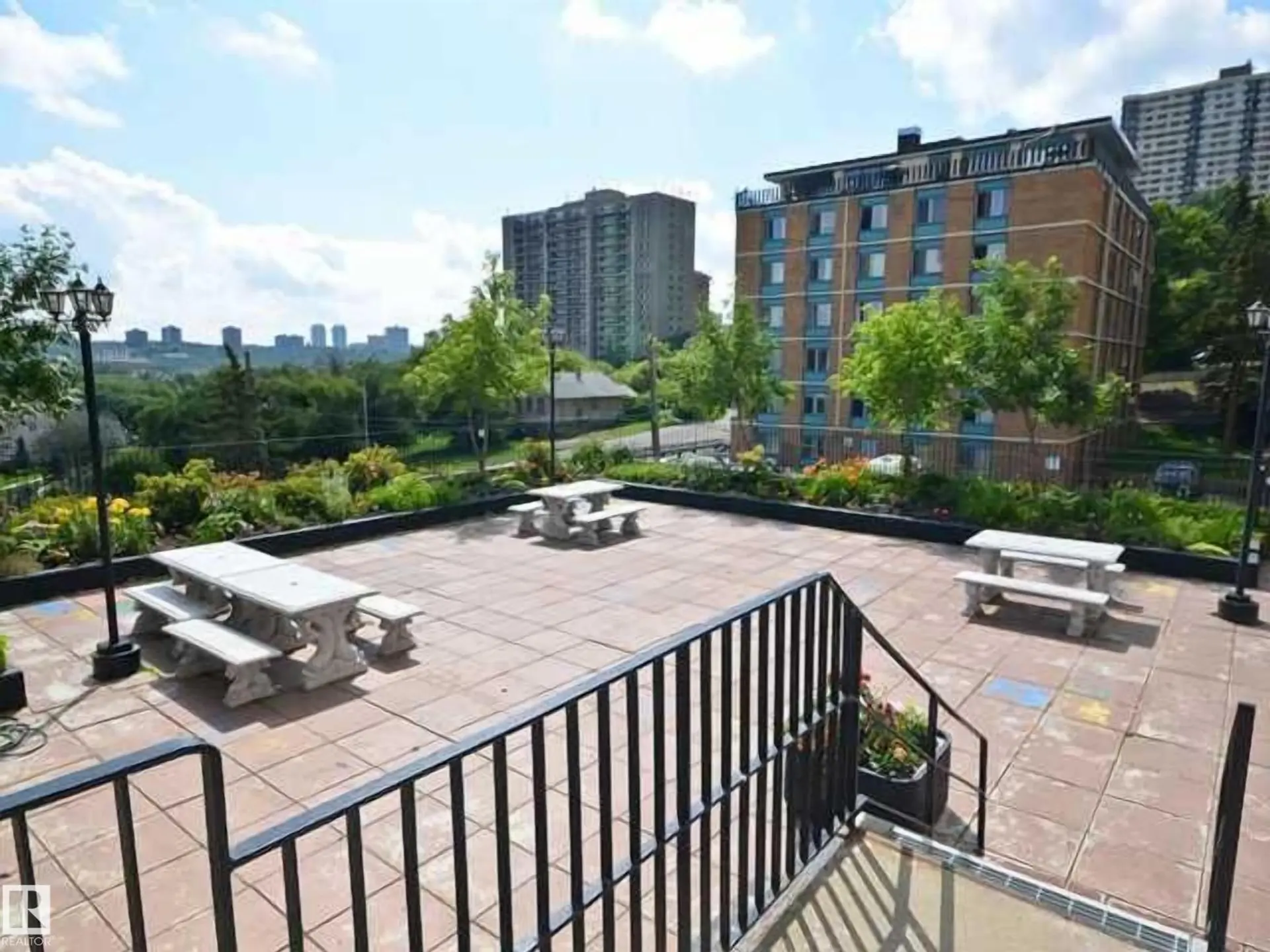 #1703 9918 101 ST NW - Image 18