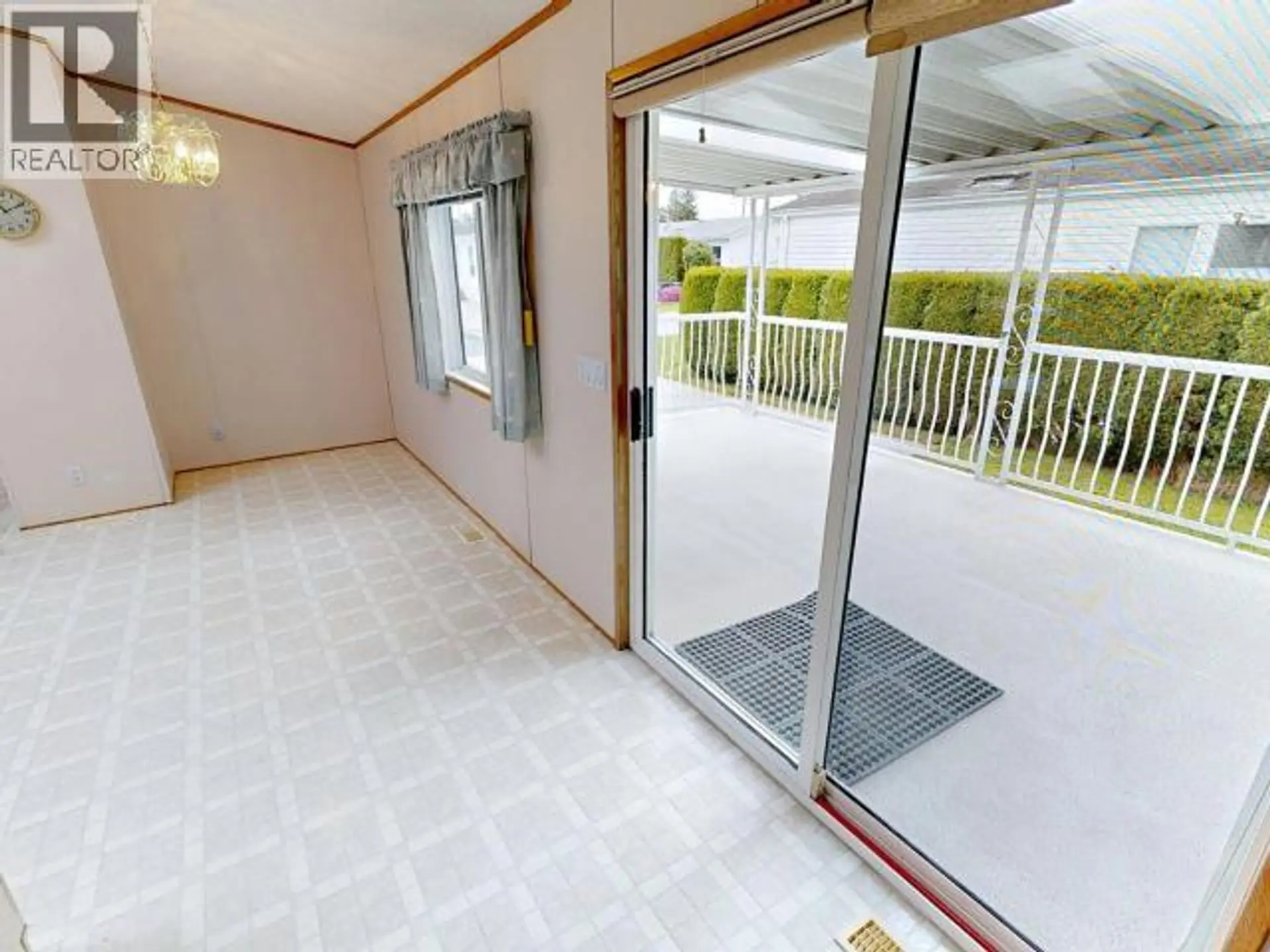 Property at 204-7575 DUNCAN STREET, Powell River, BC