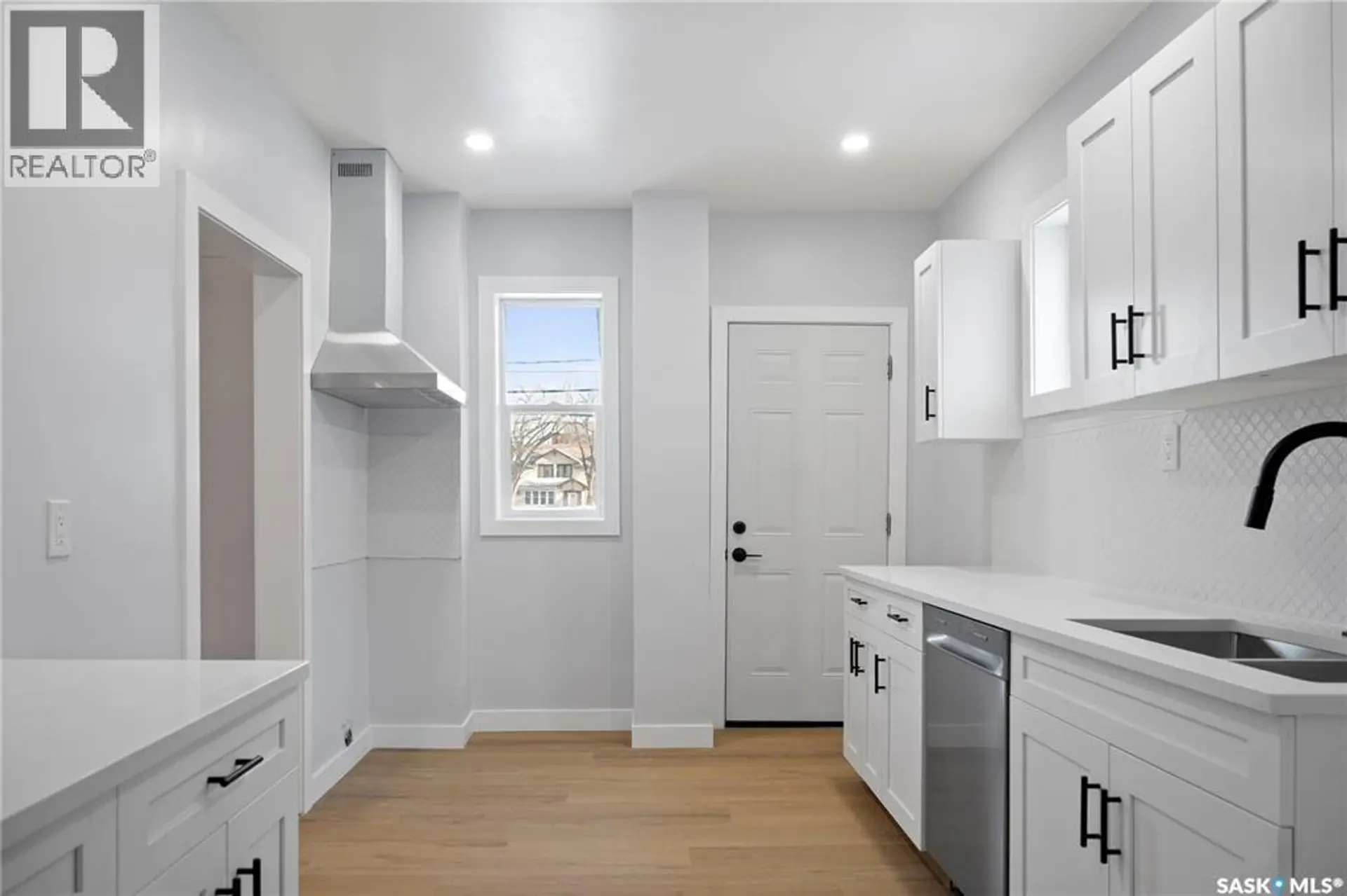 2111 OSLER STREET - Image 7