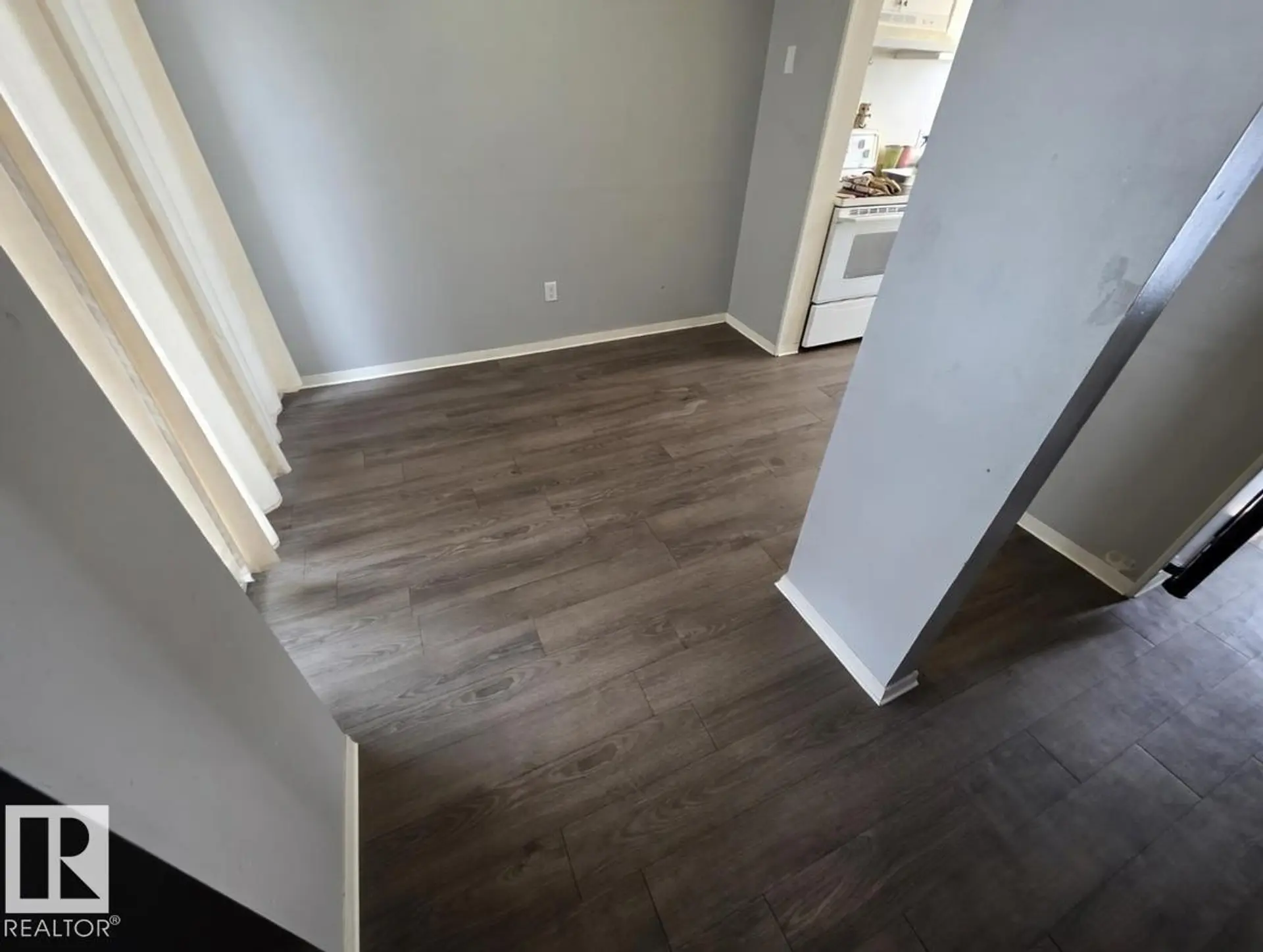 #108 87 BROOKWOOD DR - Image 2
