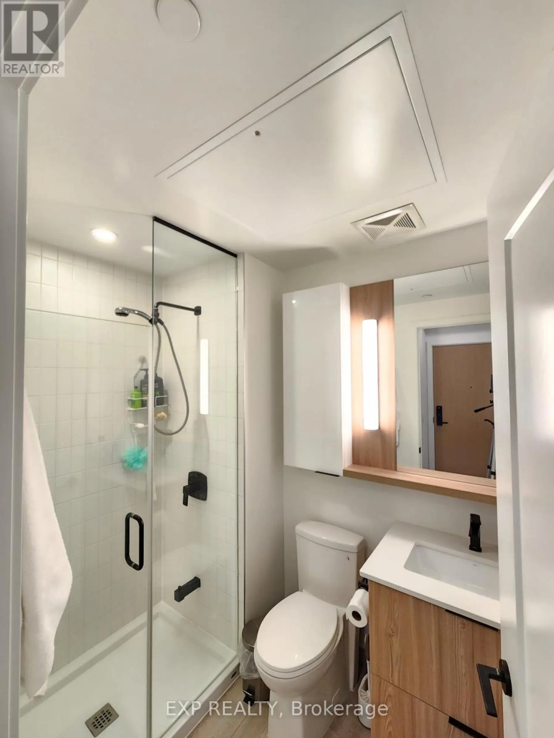 #3012 5 DEFRIES STREET - Image 8