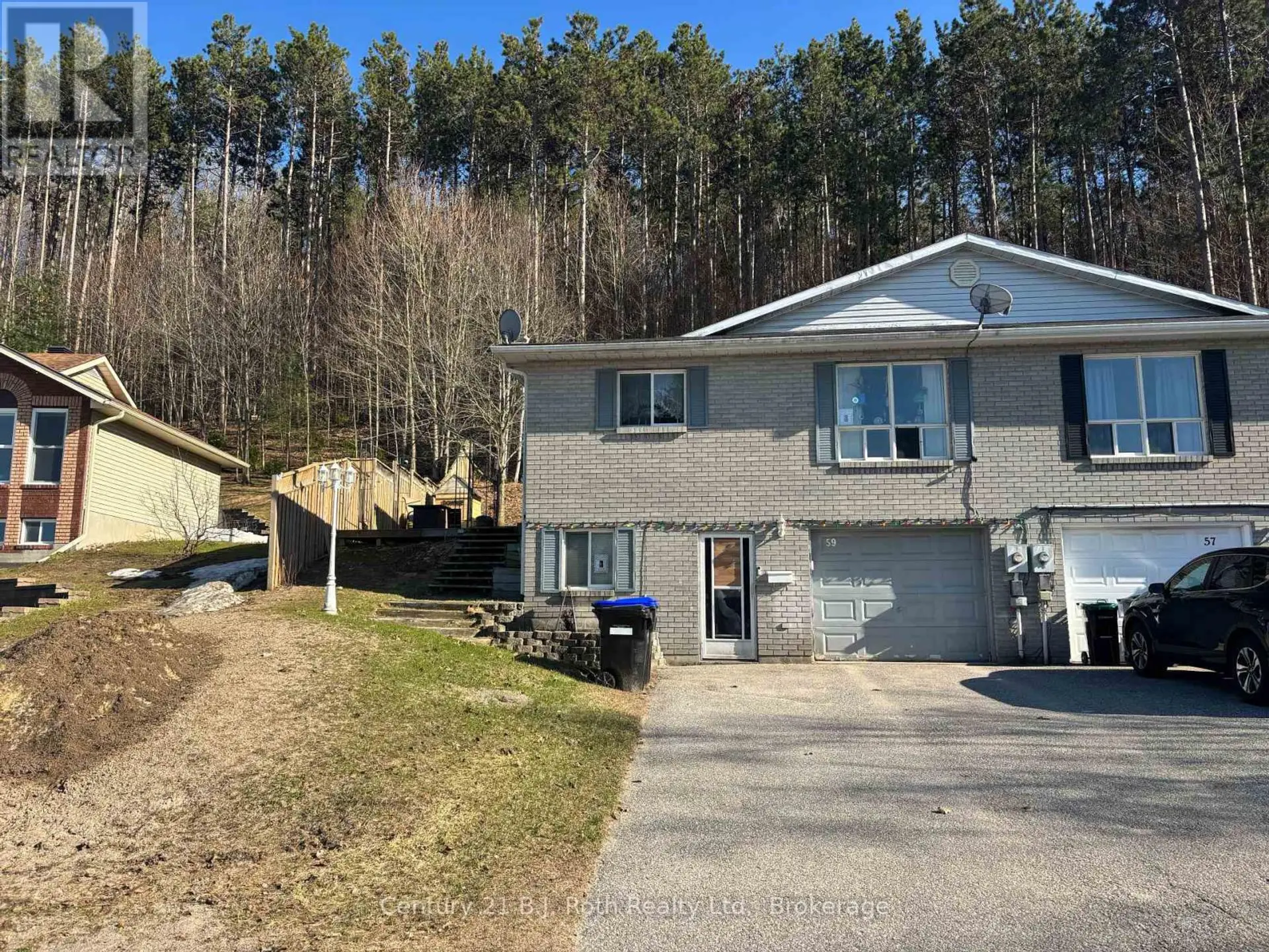 59 THERRIEN COURT