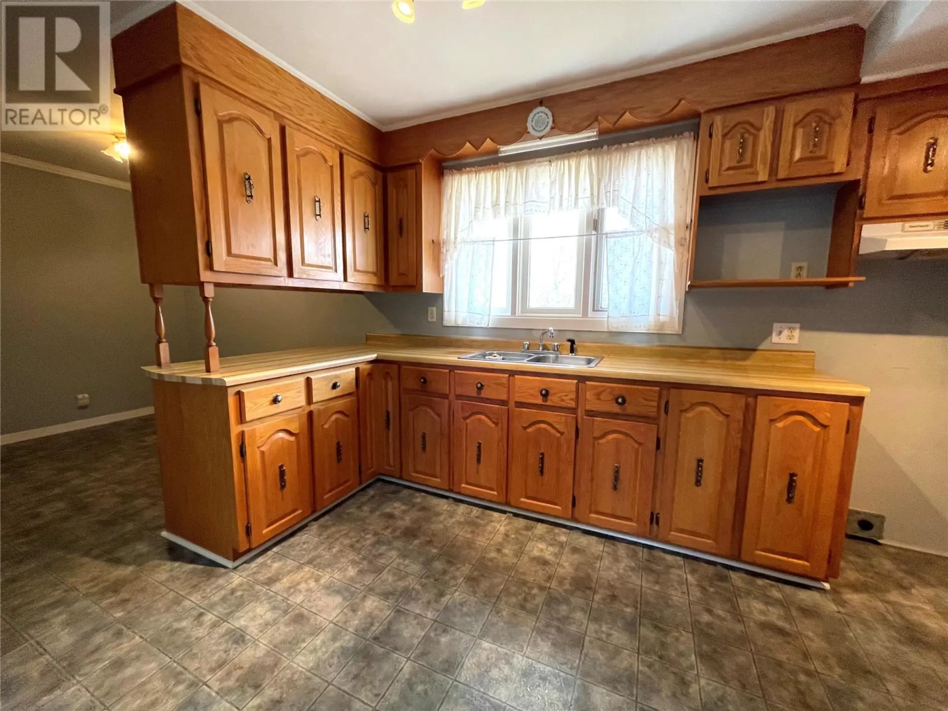 Property at 27 SUTHERLAND DRIVE, Grand Falls-Windsor, NL