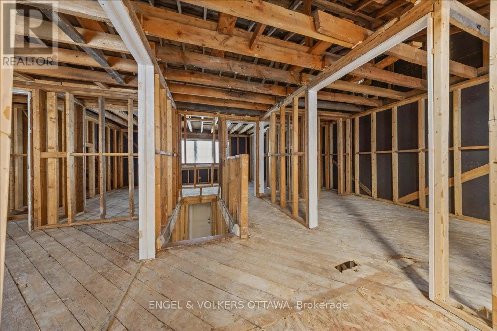 801 ST JEAN STREET - Image 12