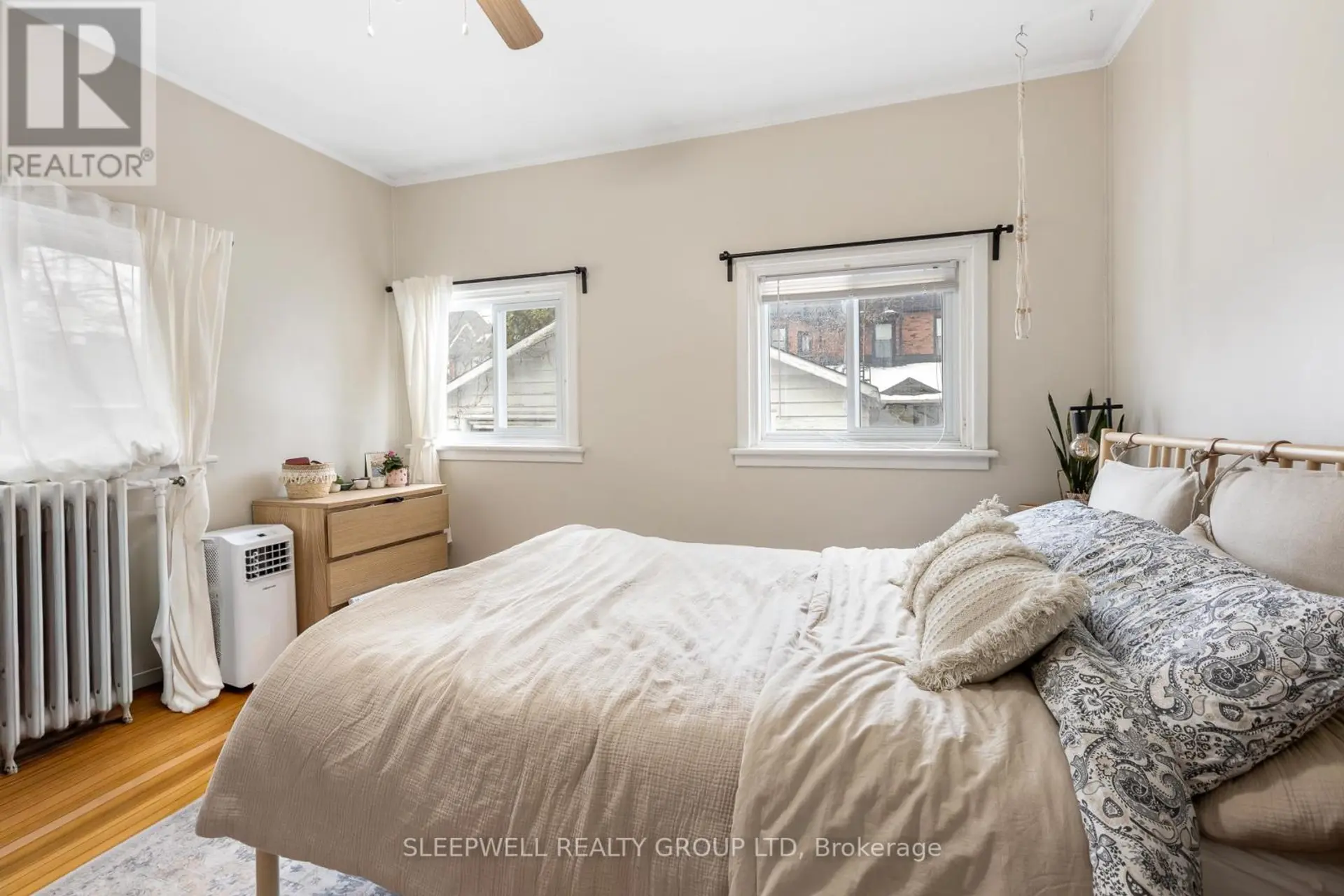84 FOURTH AVENUE - Image 11