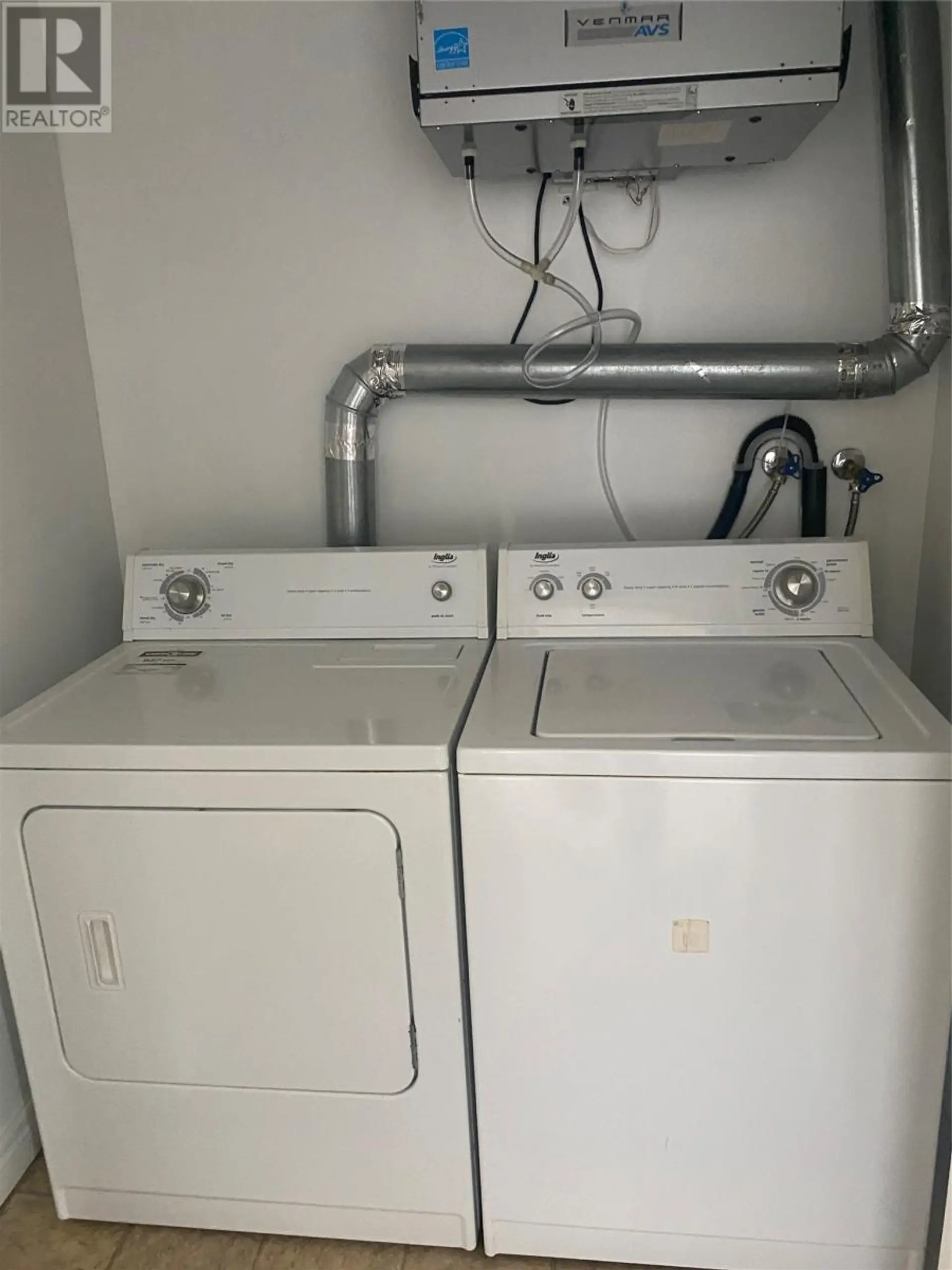 Property at 8 JAYCEE PLACE, St. John's, NL