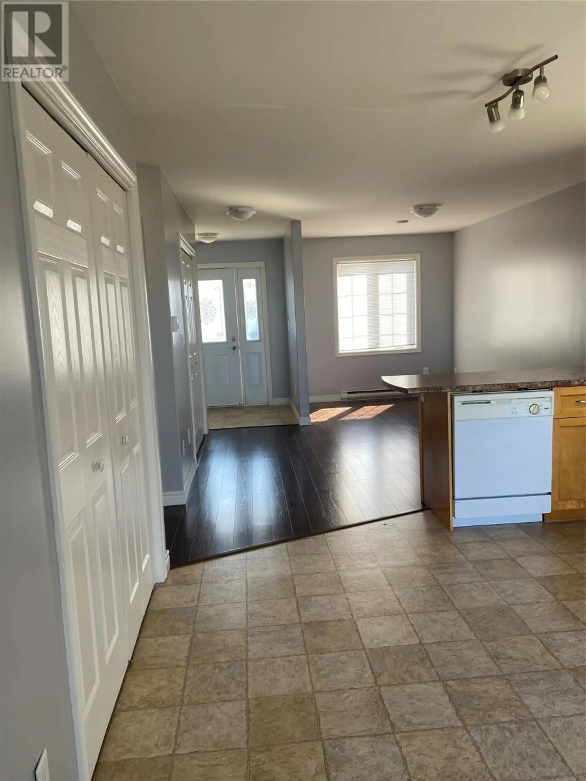 Property at 8 JAYCEE PLACE, St. John's, NL