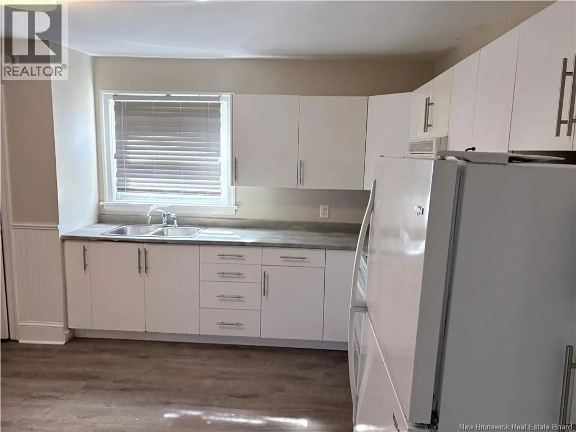 137 West Lane - Image 13