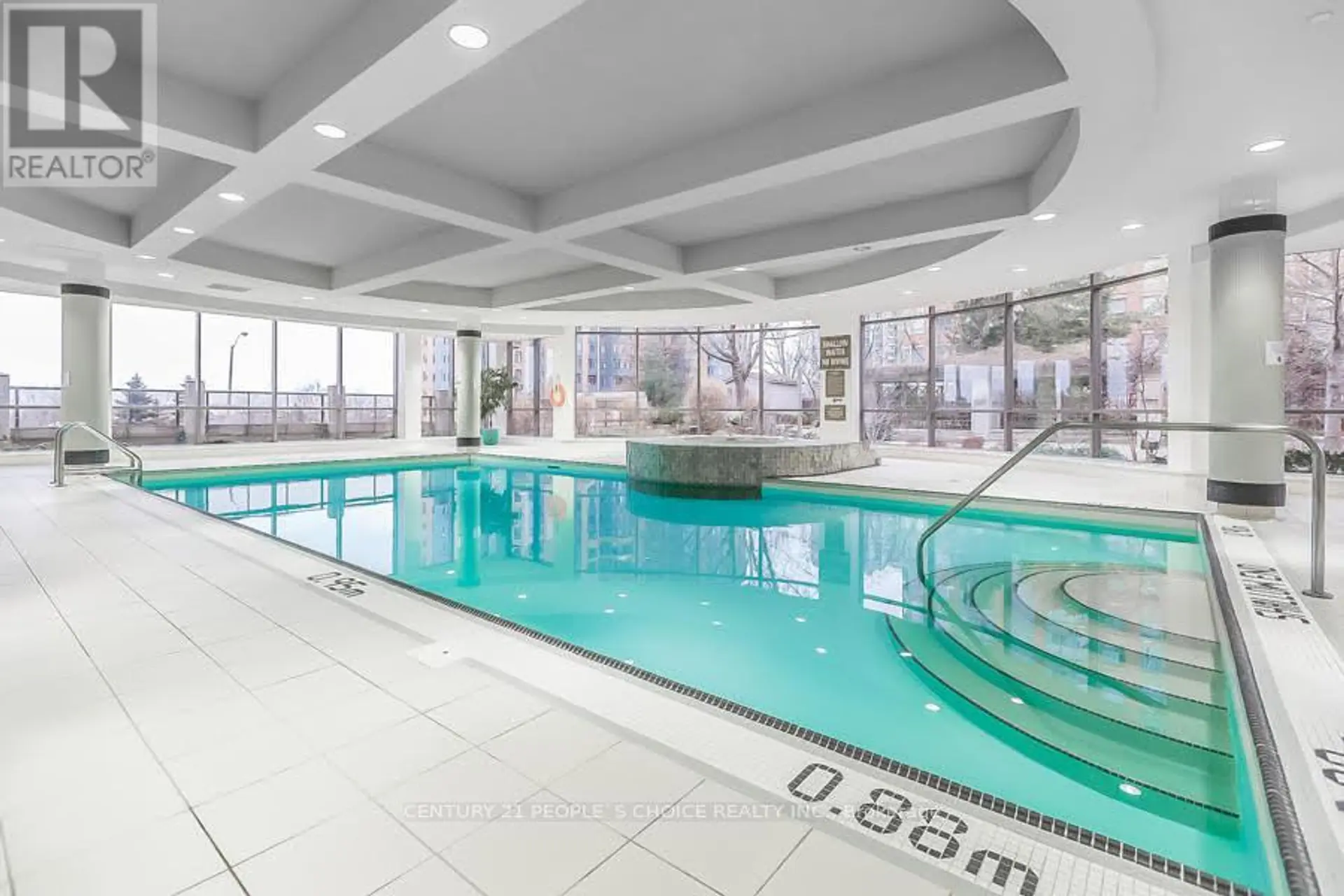 #1906 3880 DUKE OF YORK BOULEVARD - Image 2