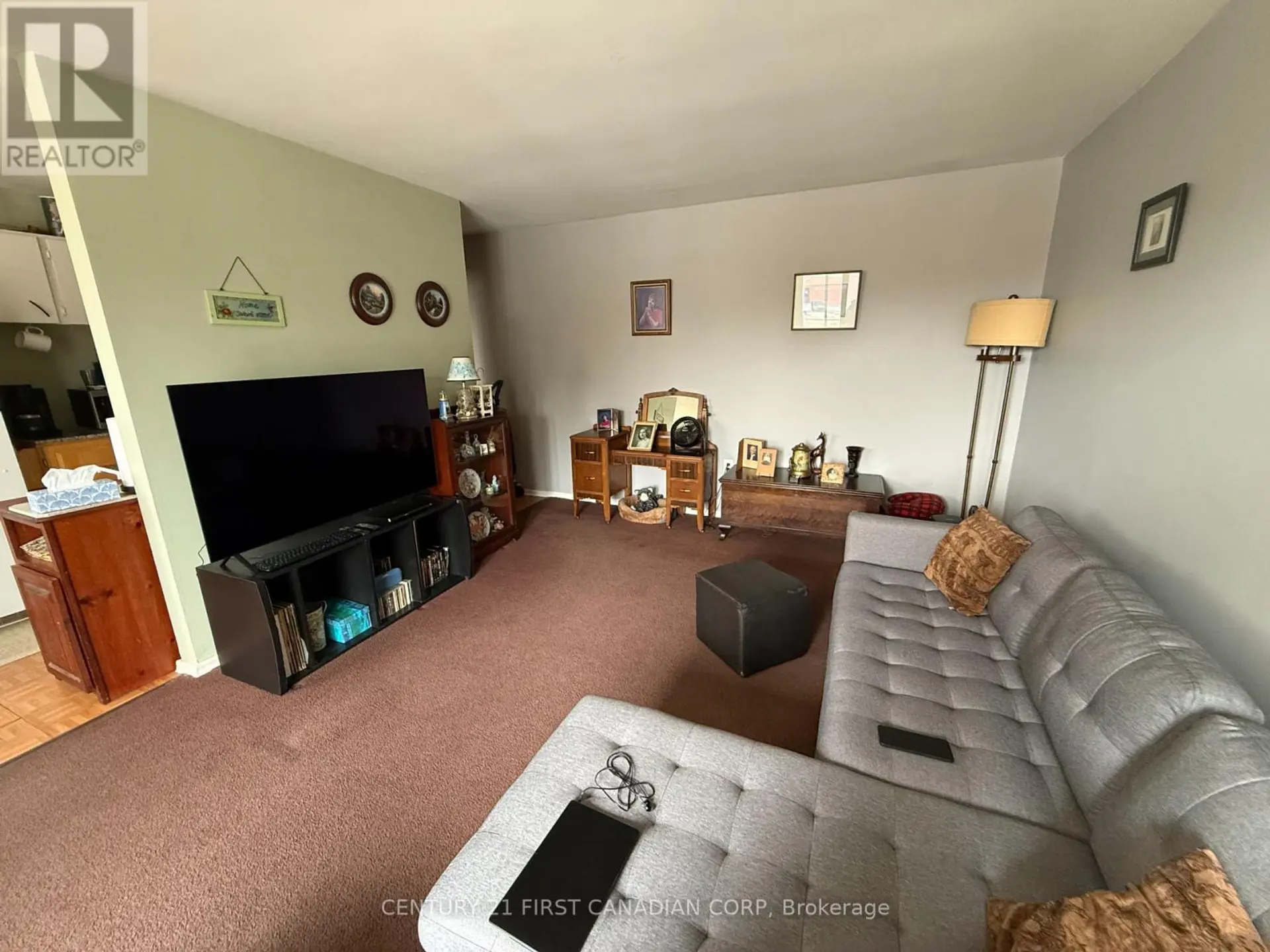 #304 1830 DUMONT STREET - Image 7