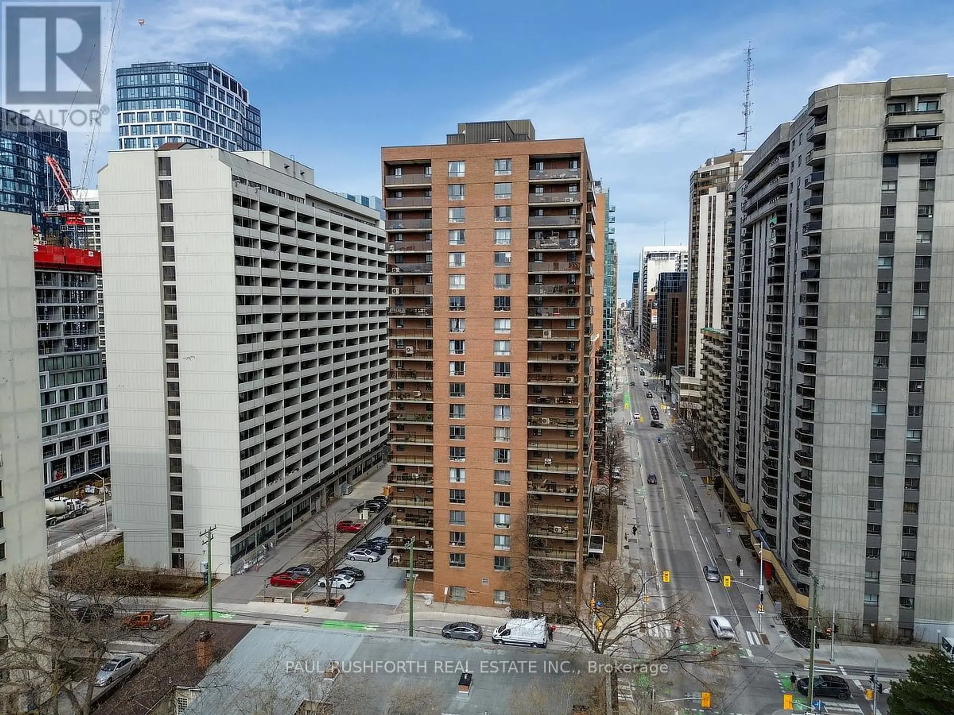 #1703 475 LAURIER AVENUE W - Image 1