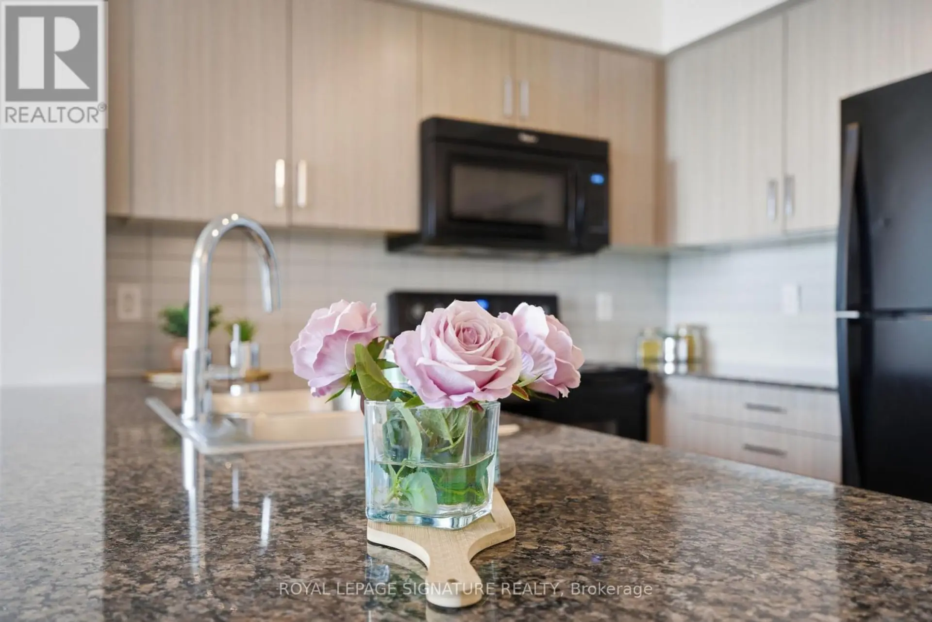 #1116 80 ESTHER LORRIE DRIVE - Image 8