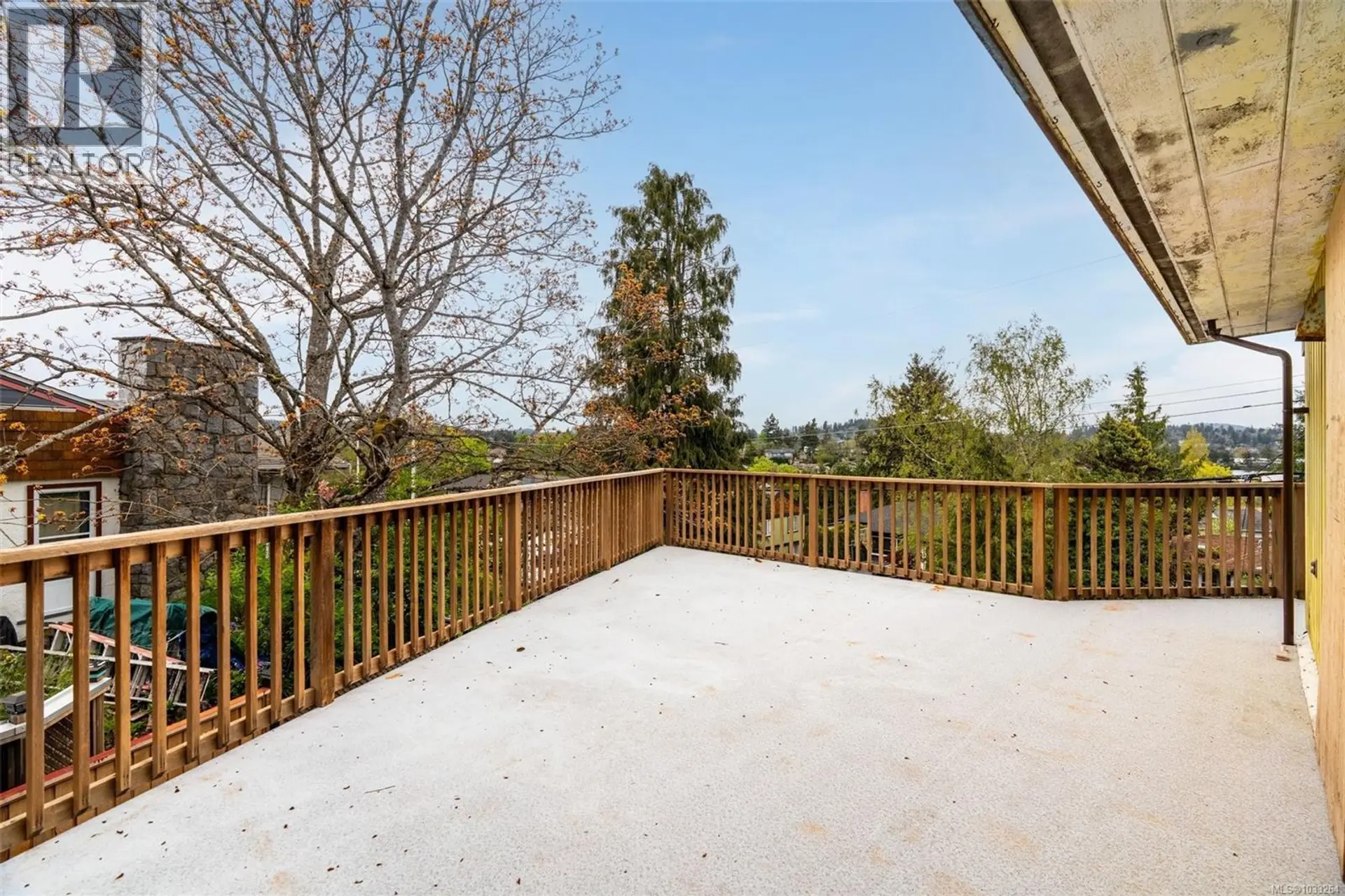 Property at 247 Glenairlie Dr, View Royal, BC