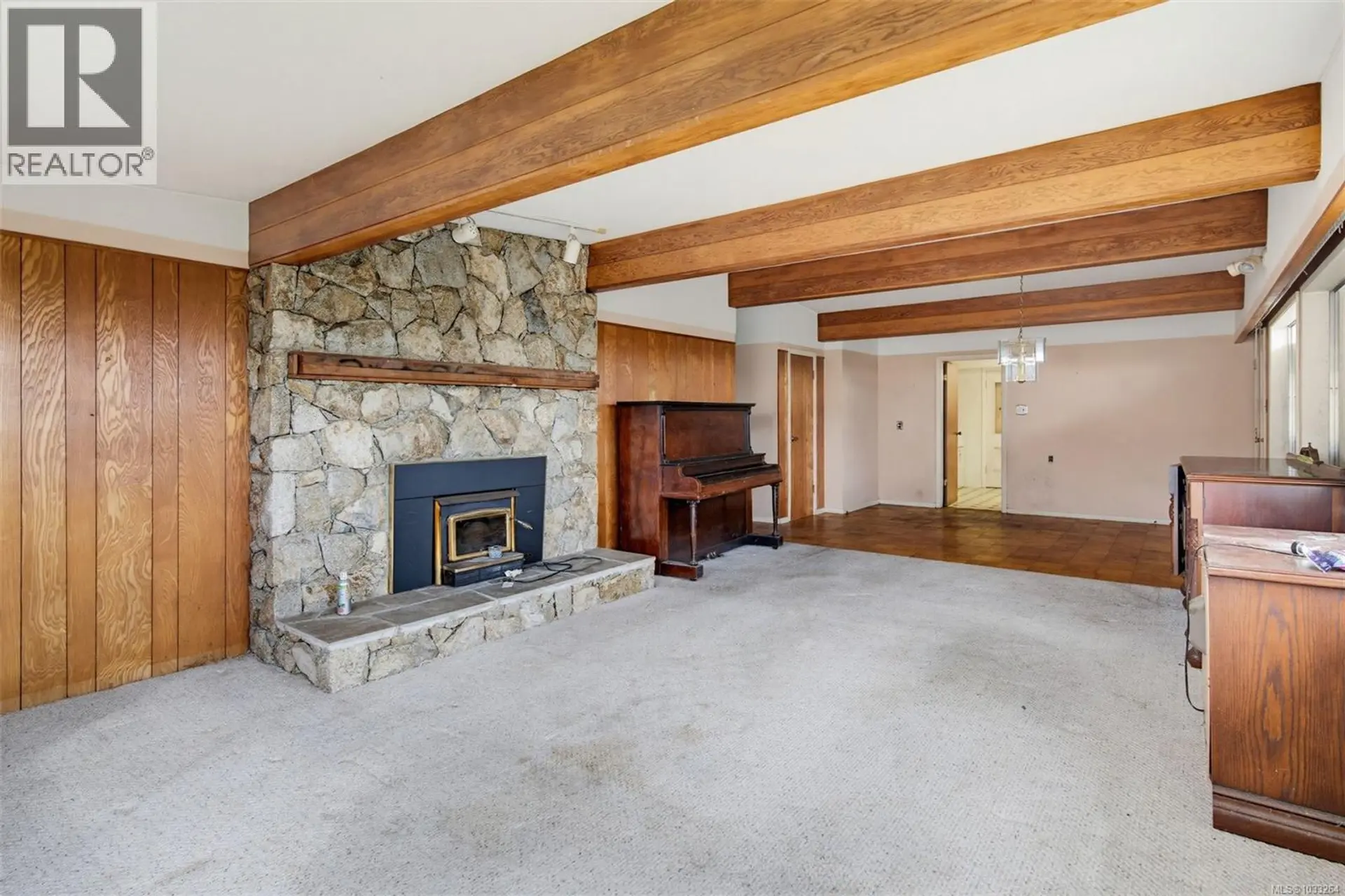 Property at 247 Glenairlie Dr, View Royal, BC