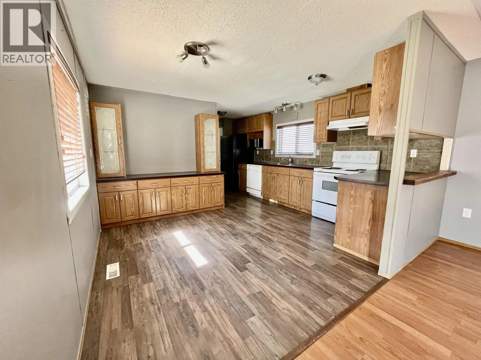 Property at 10264 98 STREET, Taylor, BC