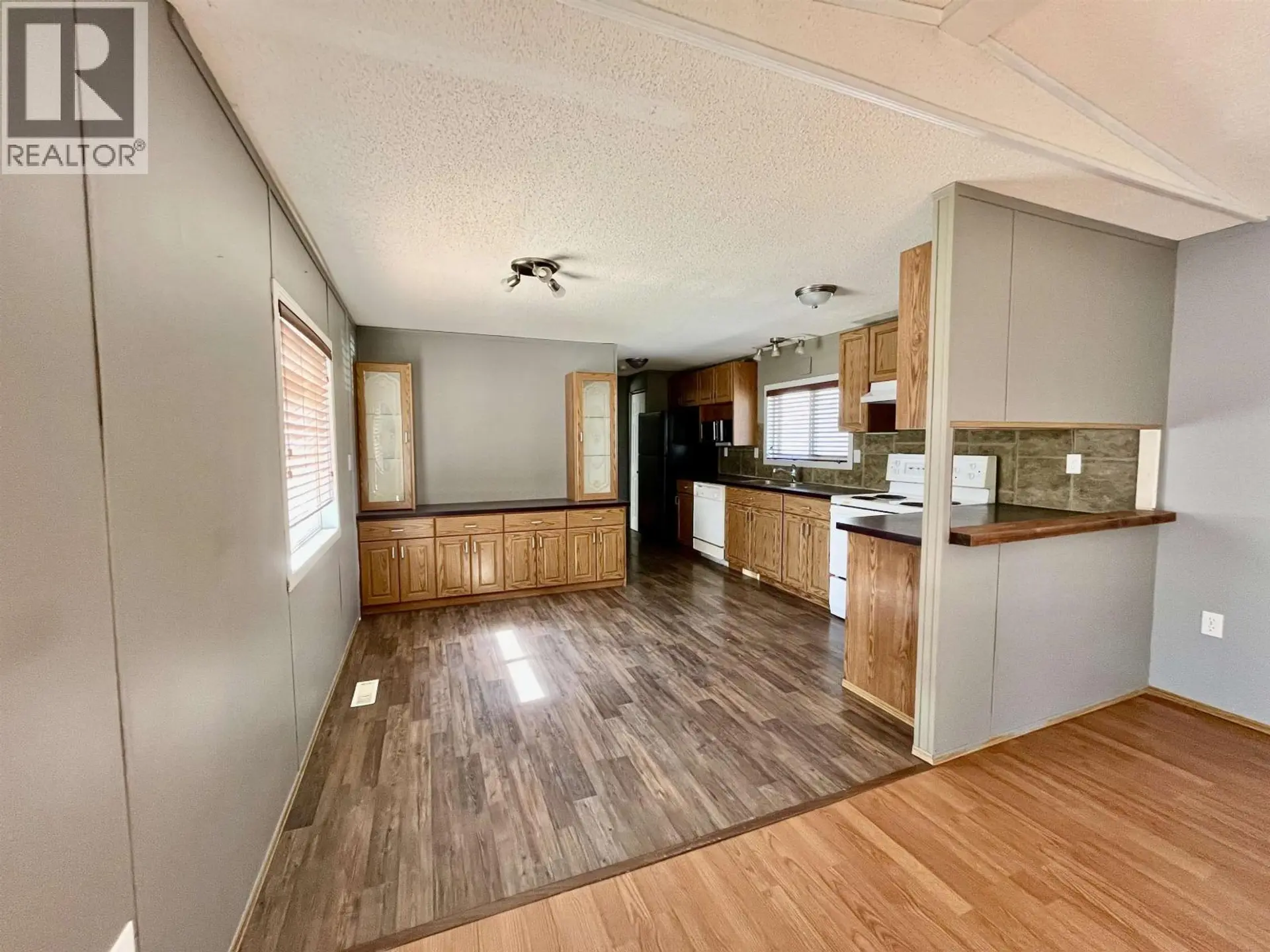 Property at 10264 98 STREET, Taylor, BC