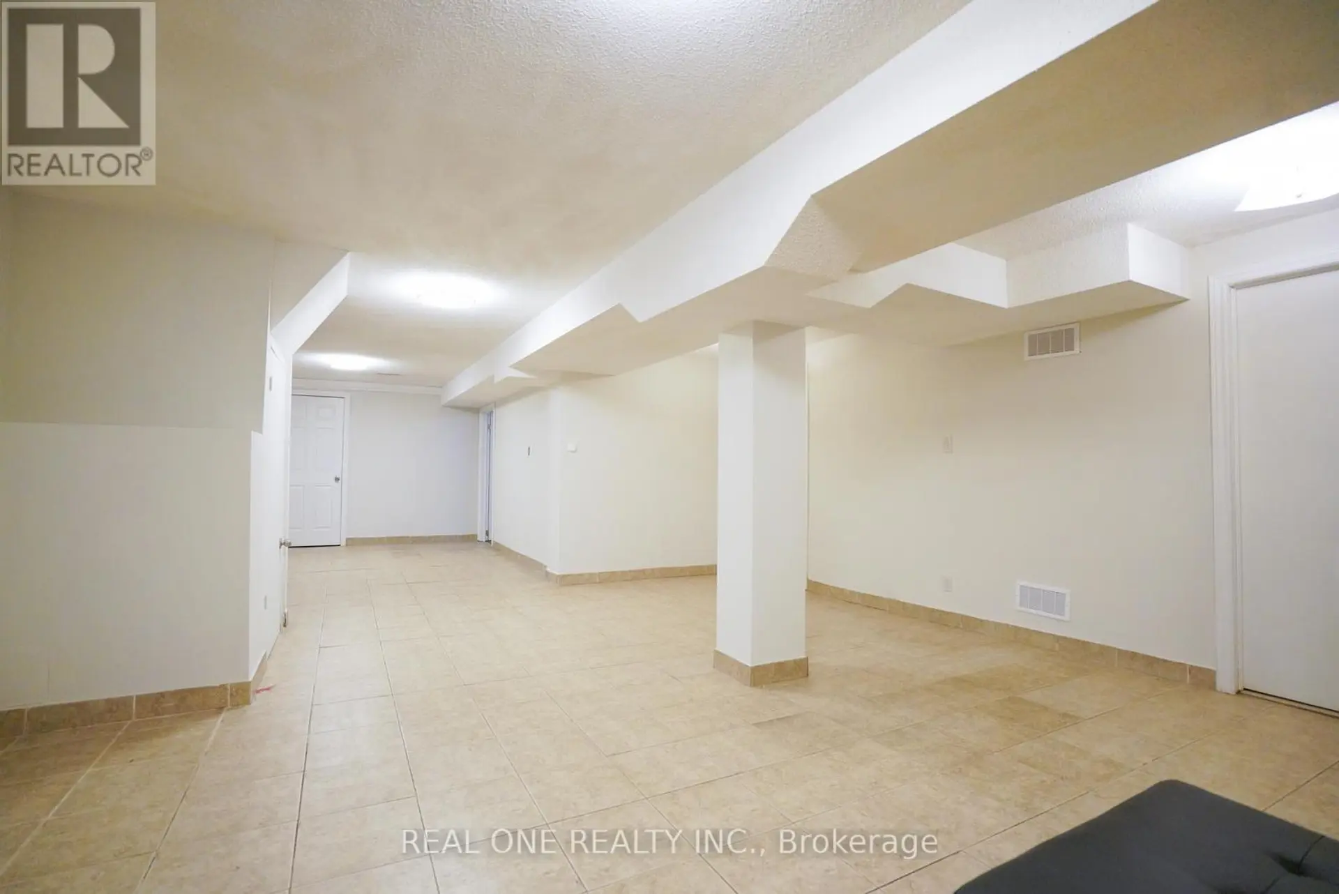 476 BUD GREGORY BOULEVARD - Image 18