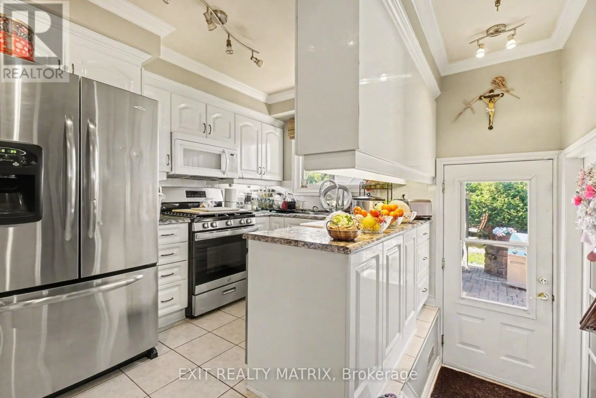 1402 JAMISON AVENUE - Image 3
