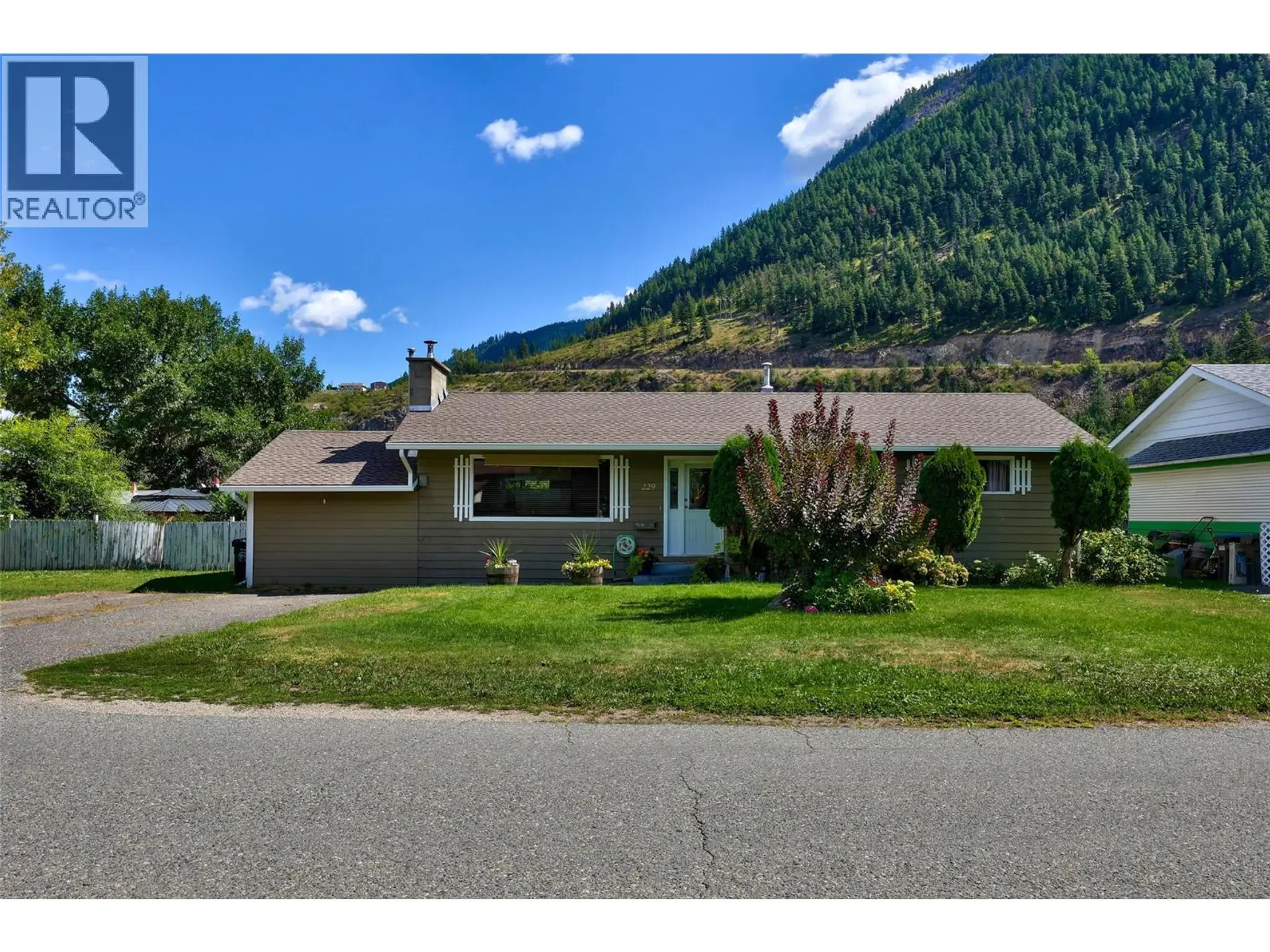 Property at 229 Lakeshore Drive, Chase, BC