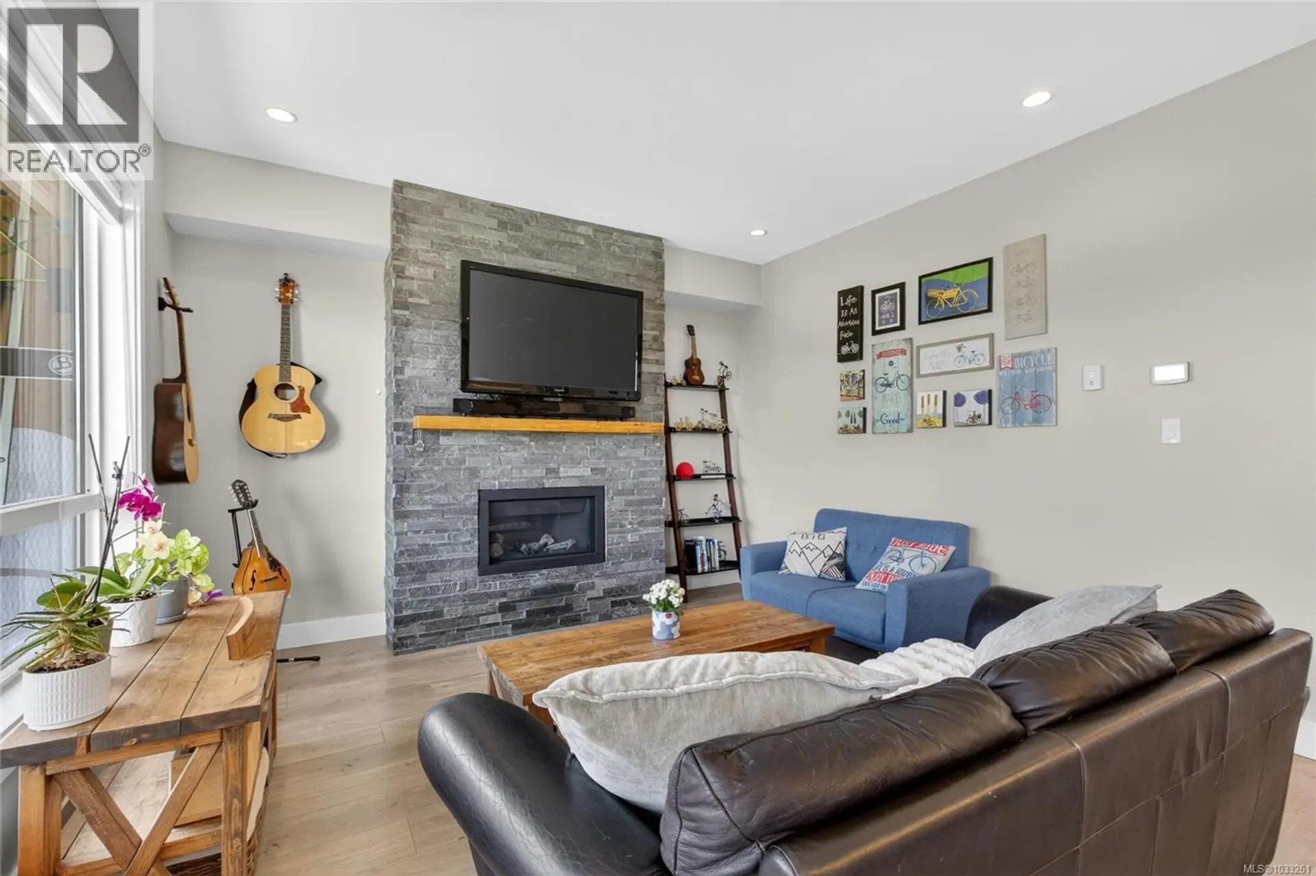 Property at #72 2607 Kendal Ave, Cumberland, BC