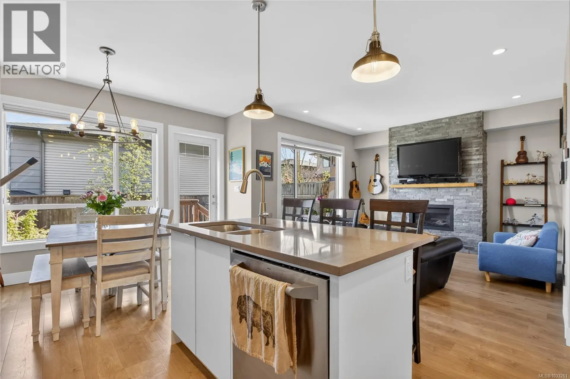 Property at #72 2607 Kendal Ave, Cumberland, BC