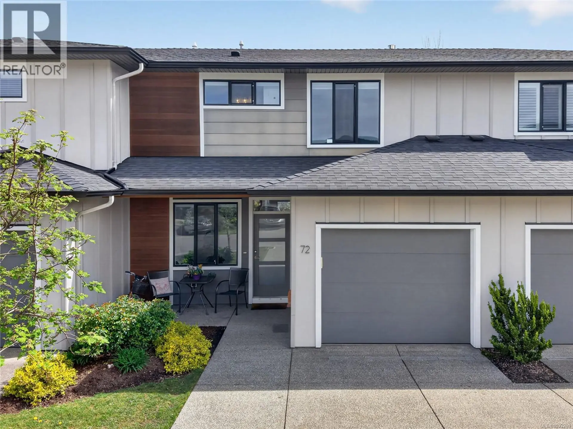 Property at #72 2607 Kendal Ave, Cumberland, BC