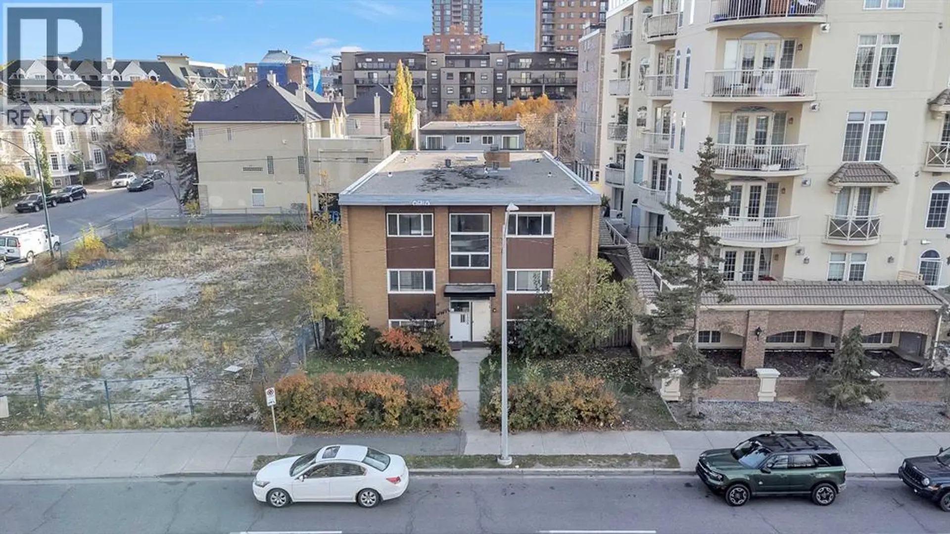 1309 12 AVENUE SW - Image 13