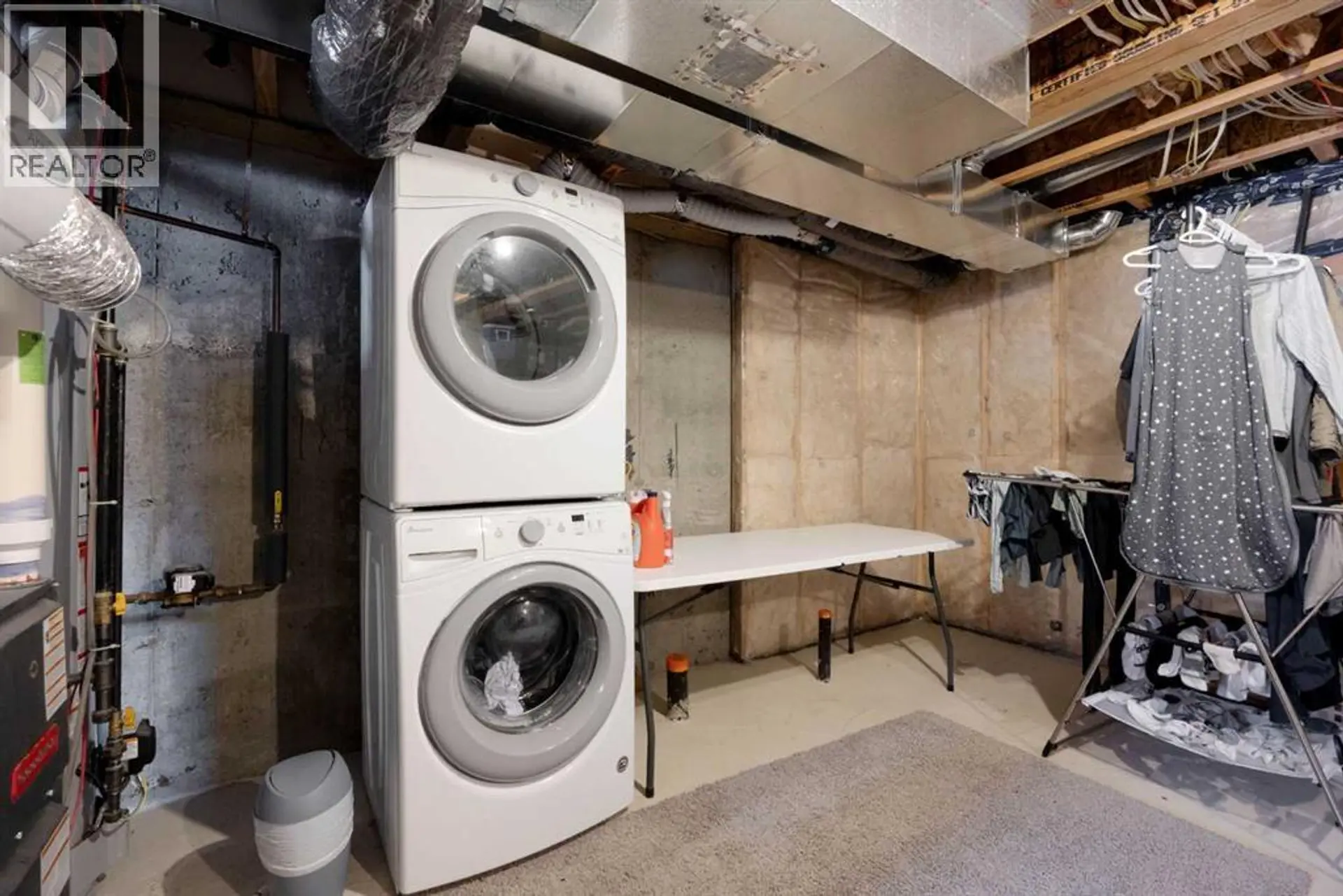 #14 711 BEACON HILL DRIVE - Image 17