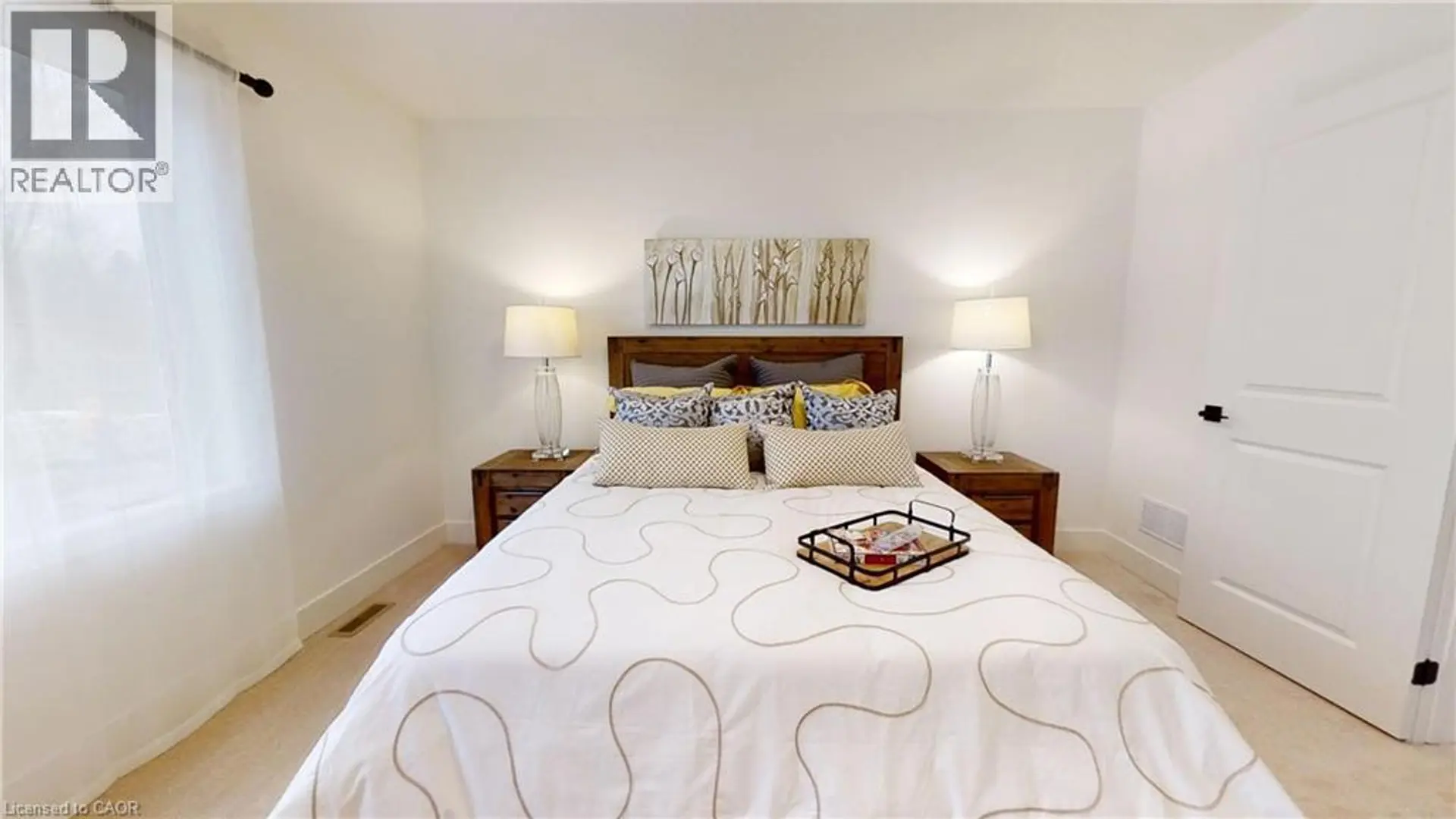 42 JULIE Court - Image 16