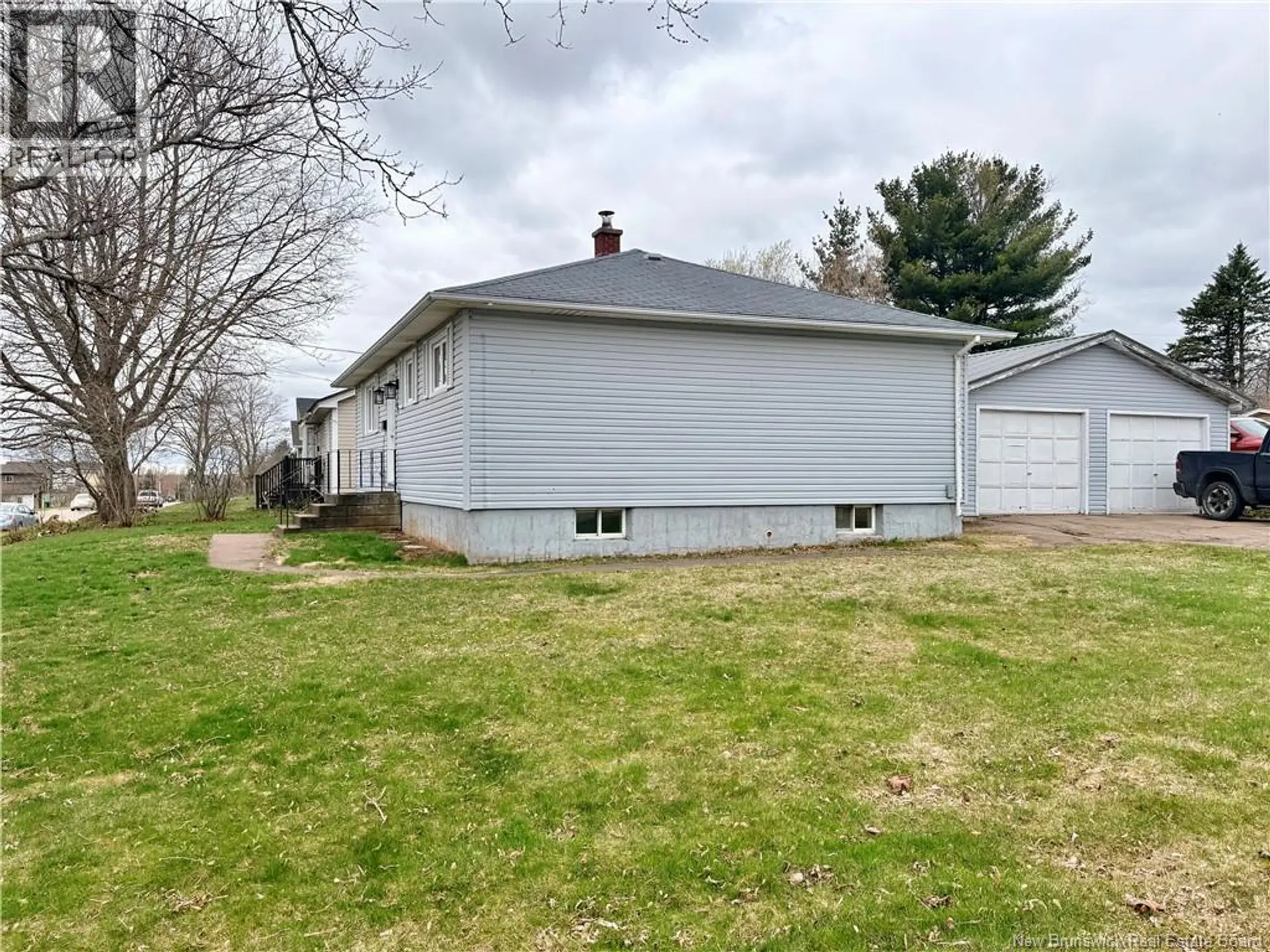 97 Highlandview Road - Image 2