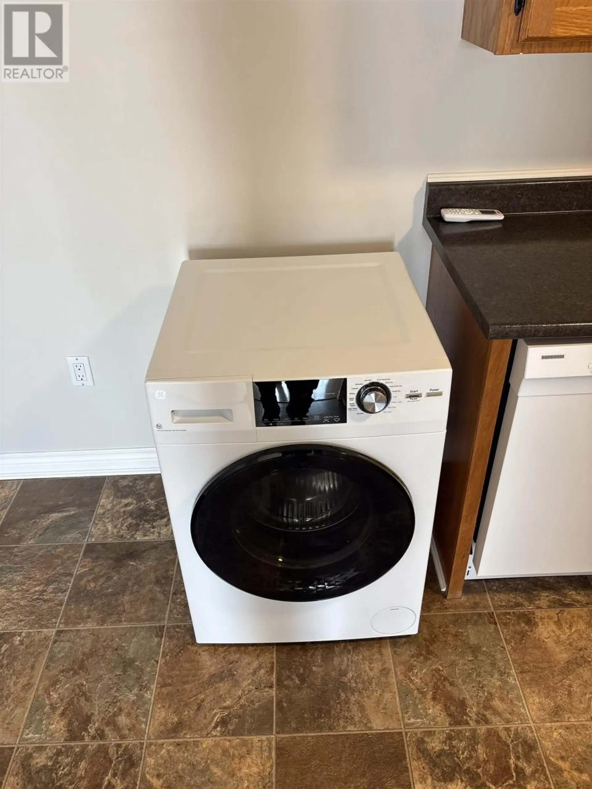 Unit 10 10 Glen Stewart Drive - Image 10