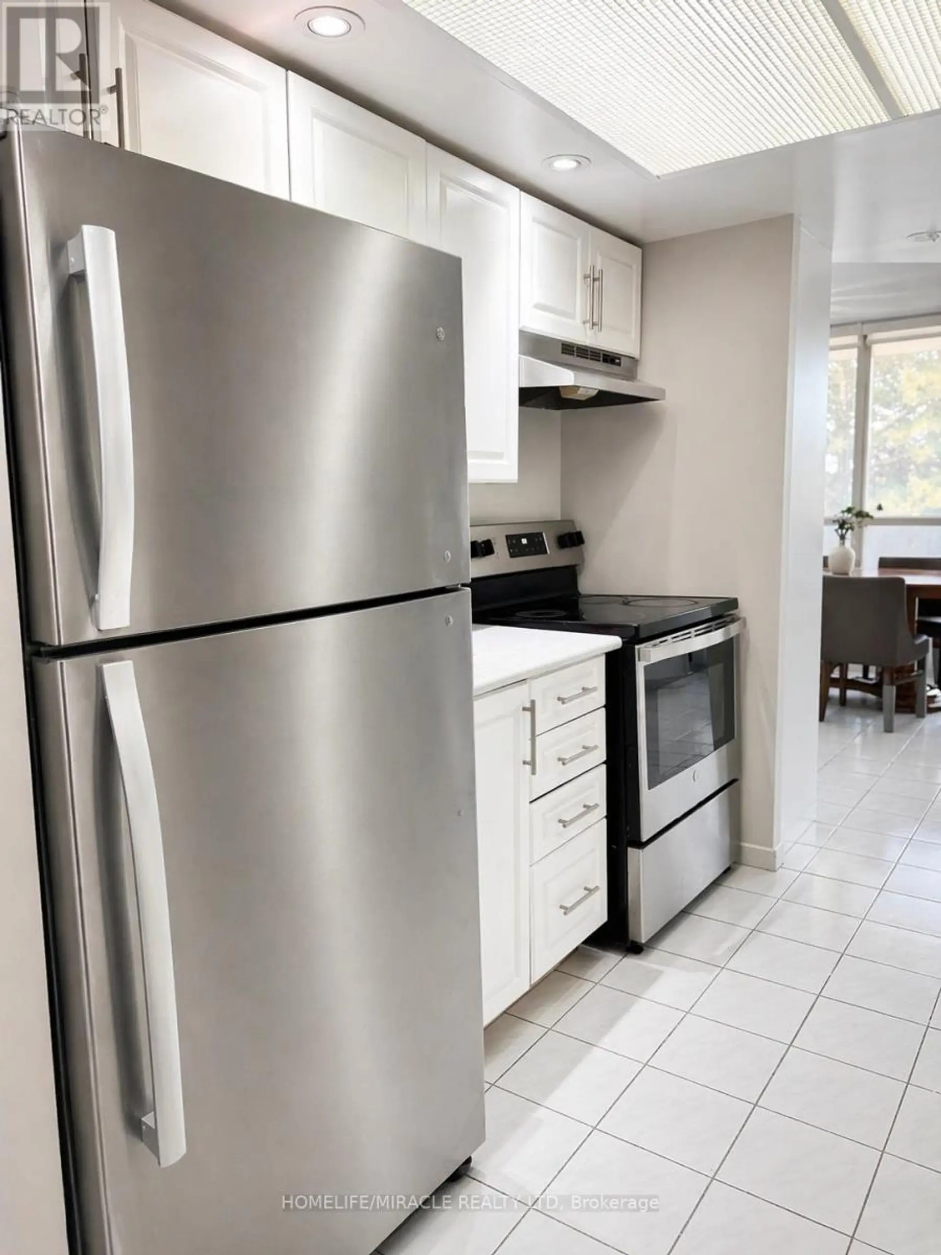#214 1 ROWNTREE ROAD - Image 8