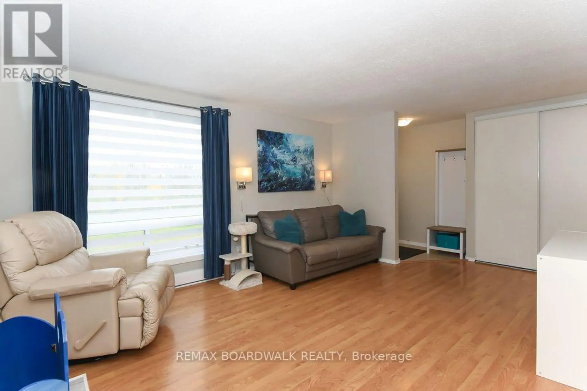 #87A 758 ST. ANDRE DRIVE - Image 5