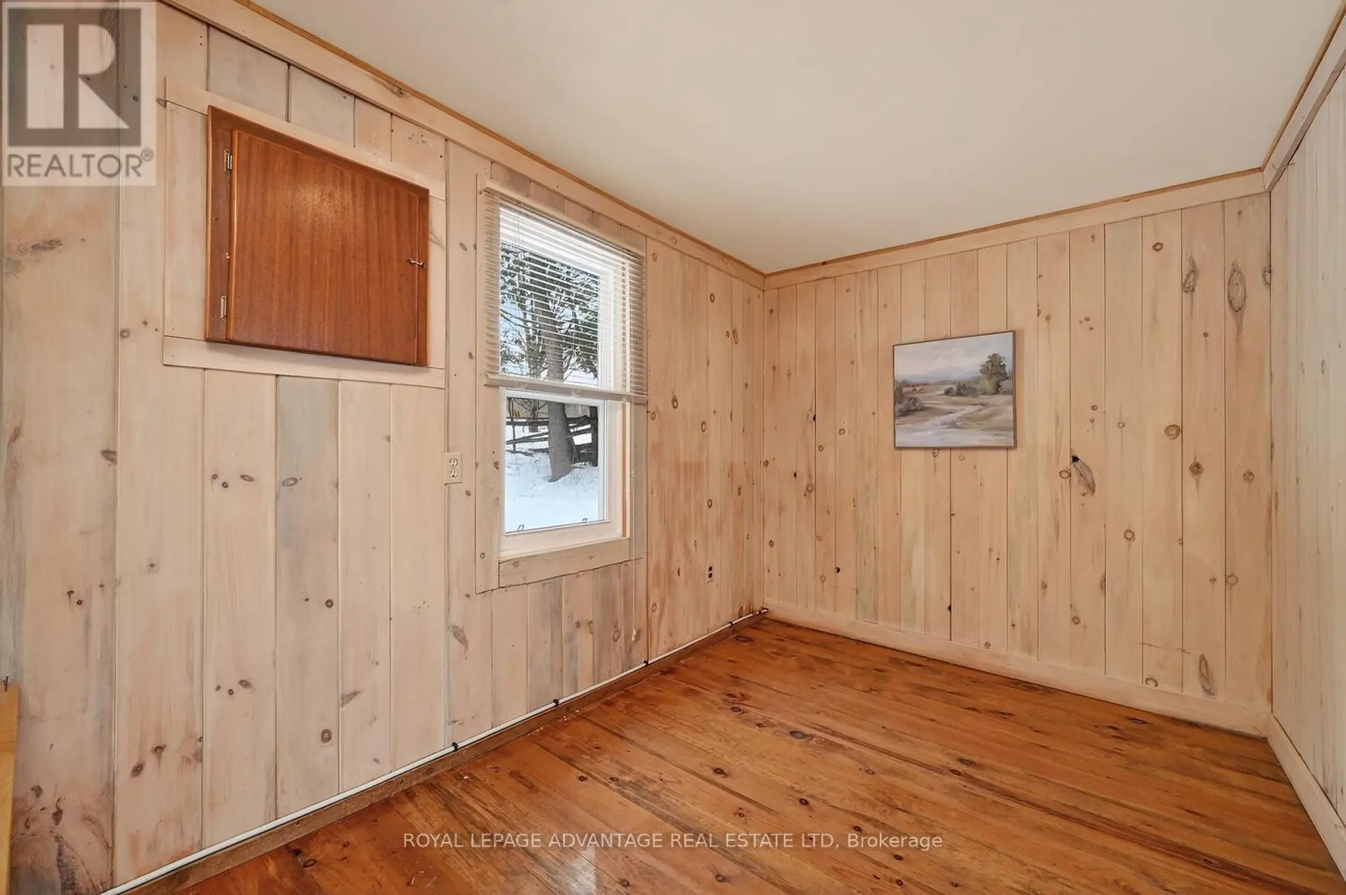 236 HALL'S LANE - Image 6