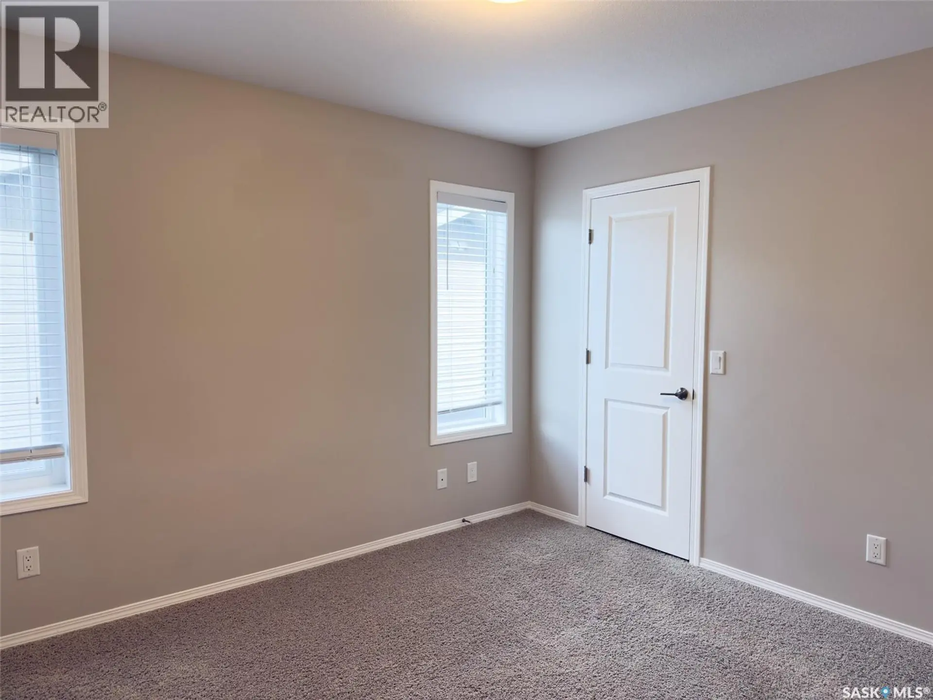 #308 100 Chaparral BOULEVARD - Image 8