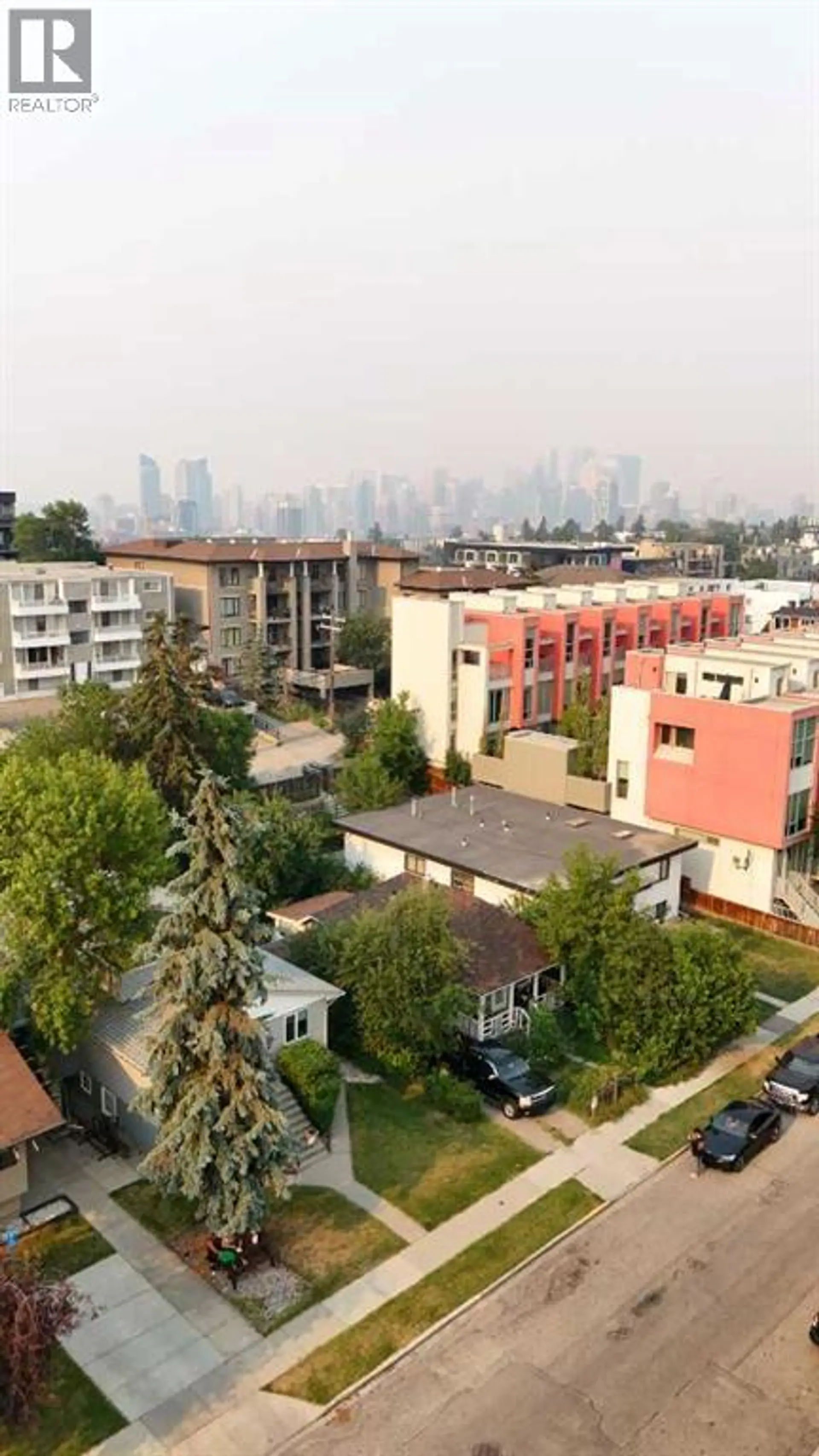 1816 27 Avenue SW - Image 2