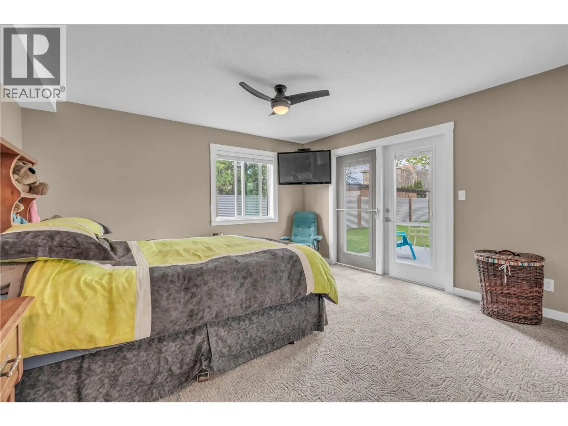 Property at 985 Moosejaw Street, Penticton, BC