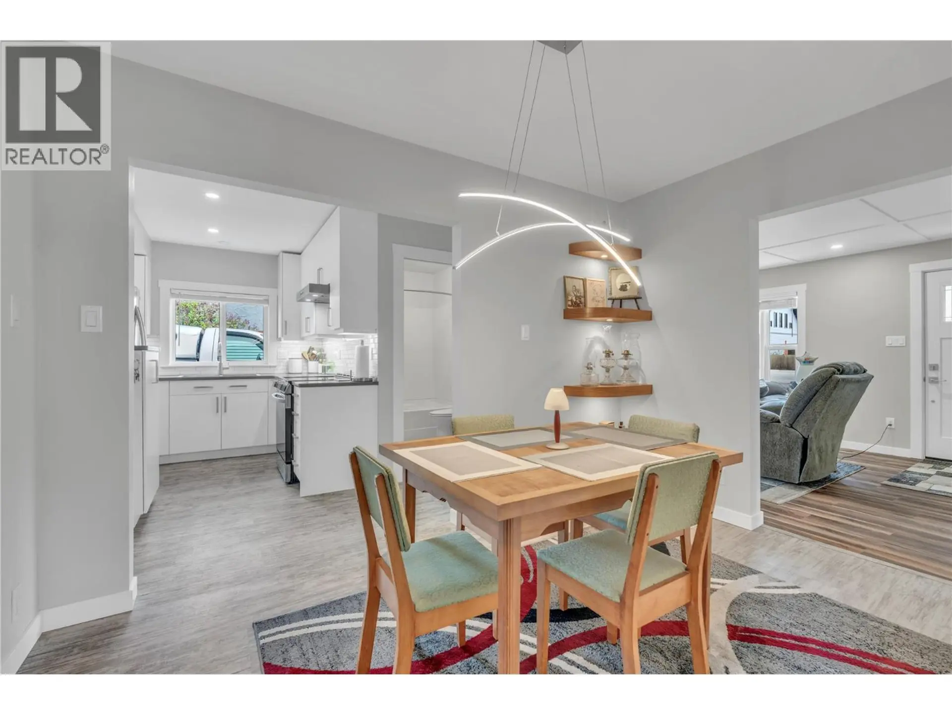 Property at 985 Moosejaw Street, Penticton, BC