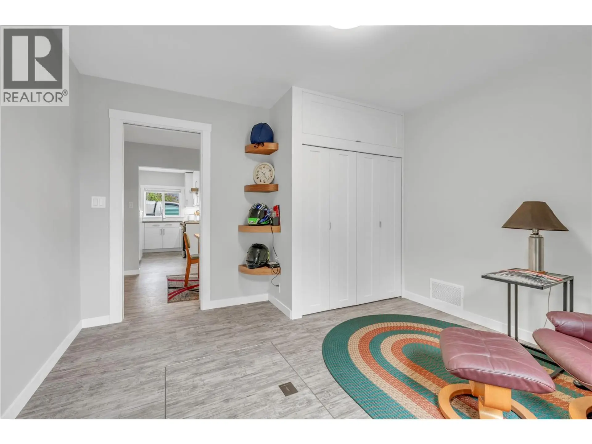 Property at 985 Moosejaw Street, Penticton, BC