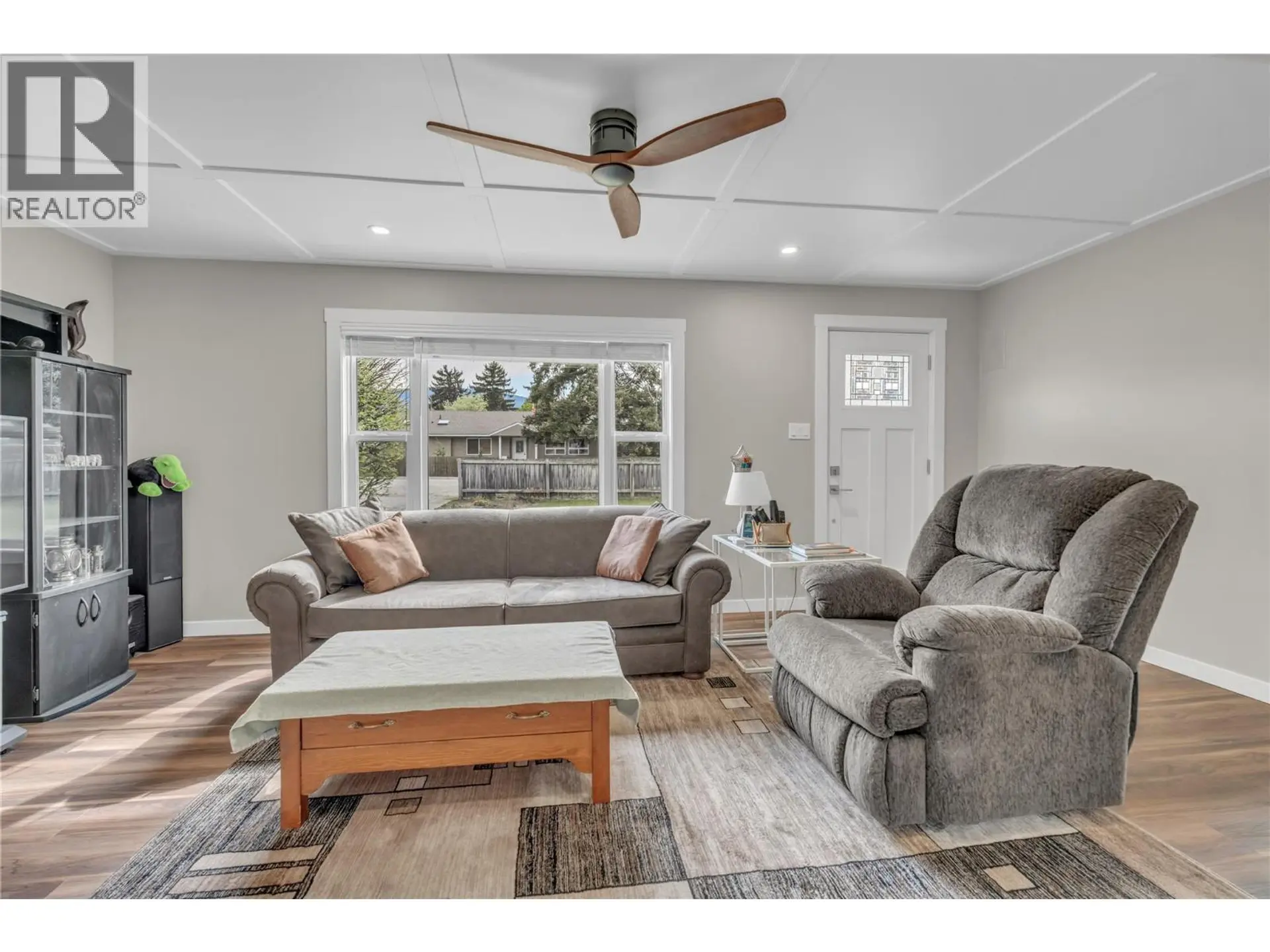 Property at 985 Moosejaw Street, Penticton, BC