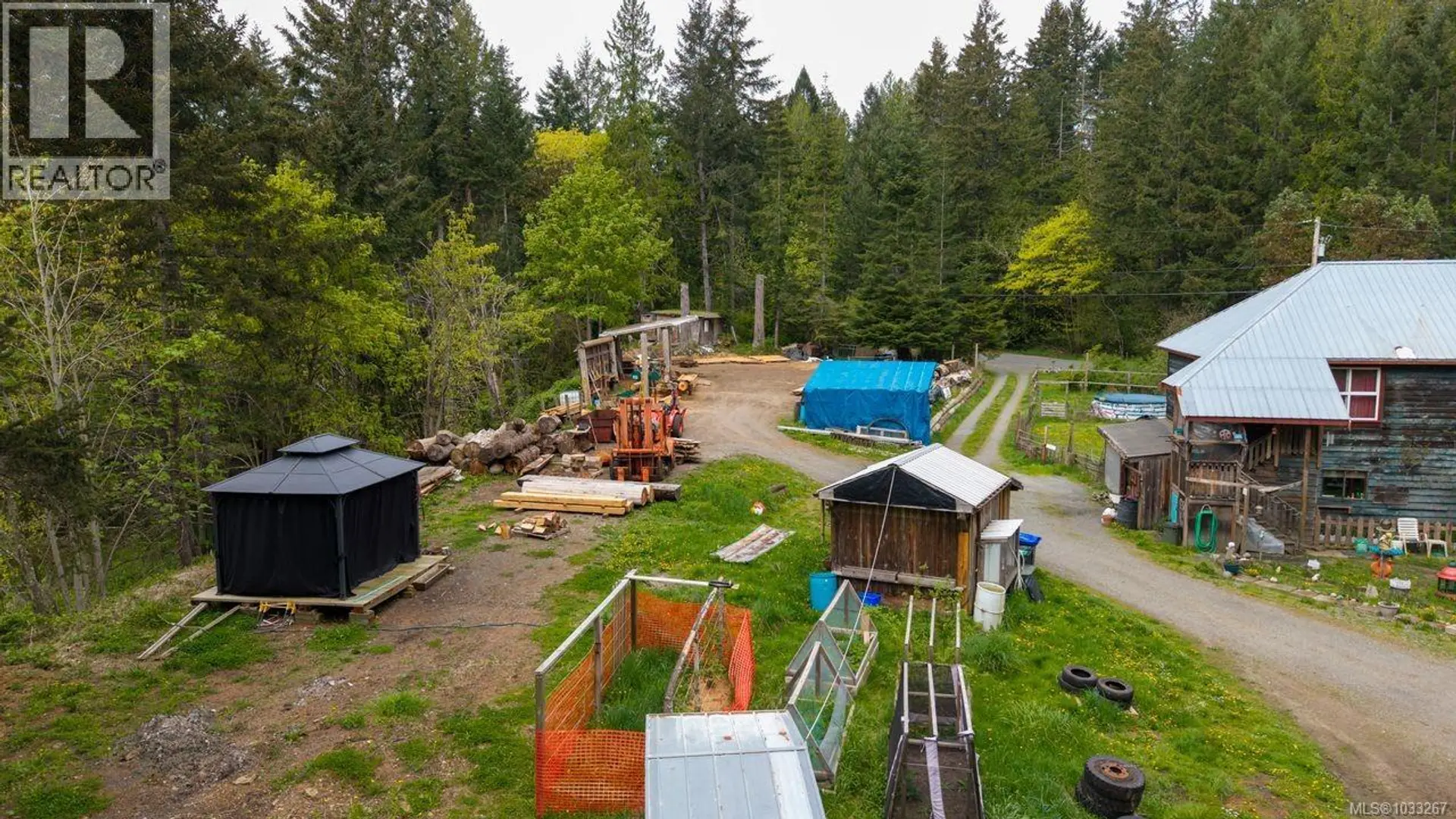 Property at 2761 Tiesu Rd, Nanaimo, BC