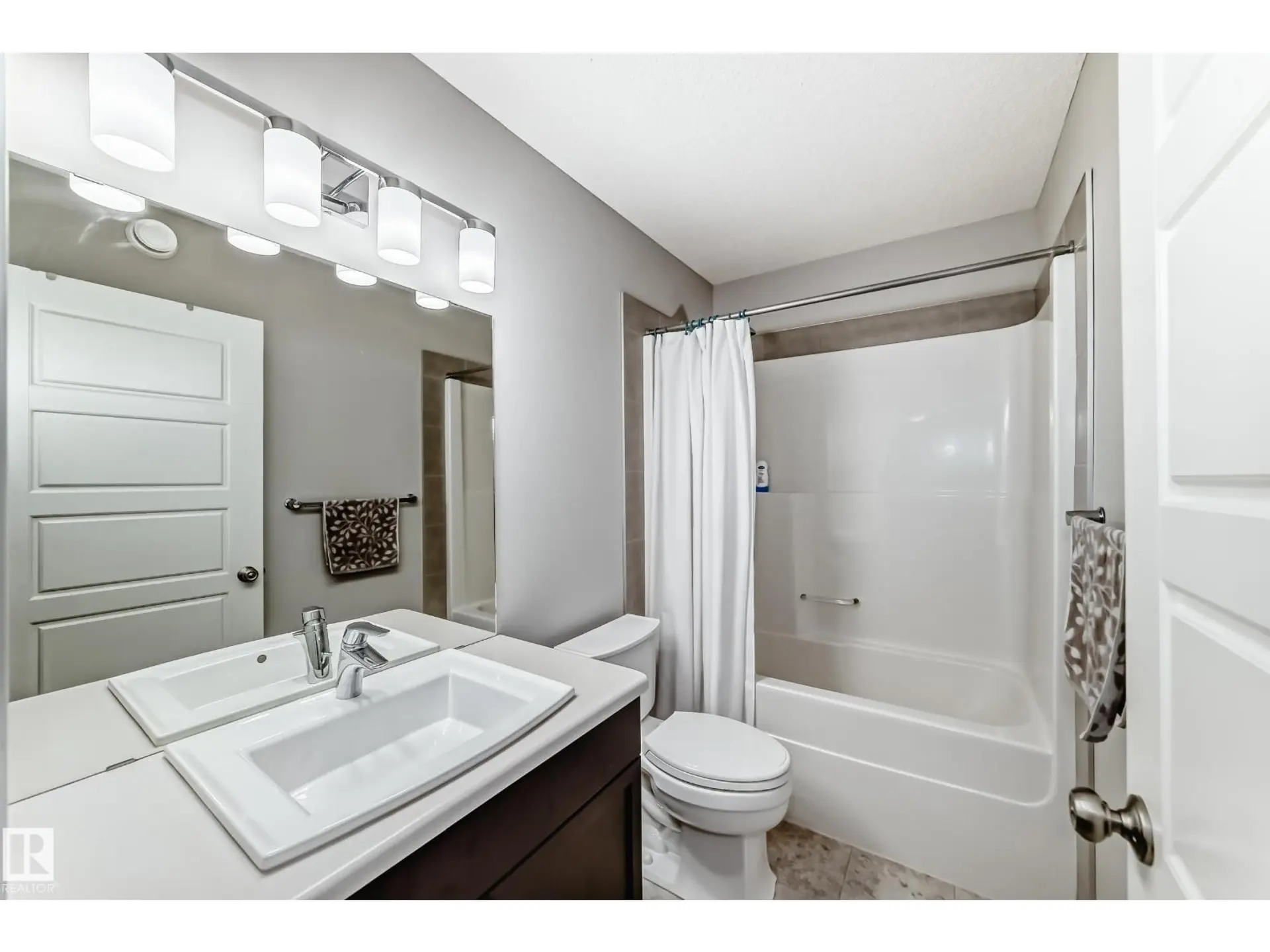 327 DESROCHERS BV SW - Image 14