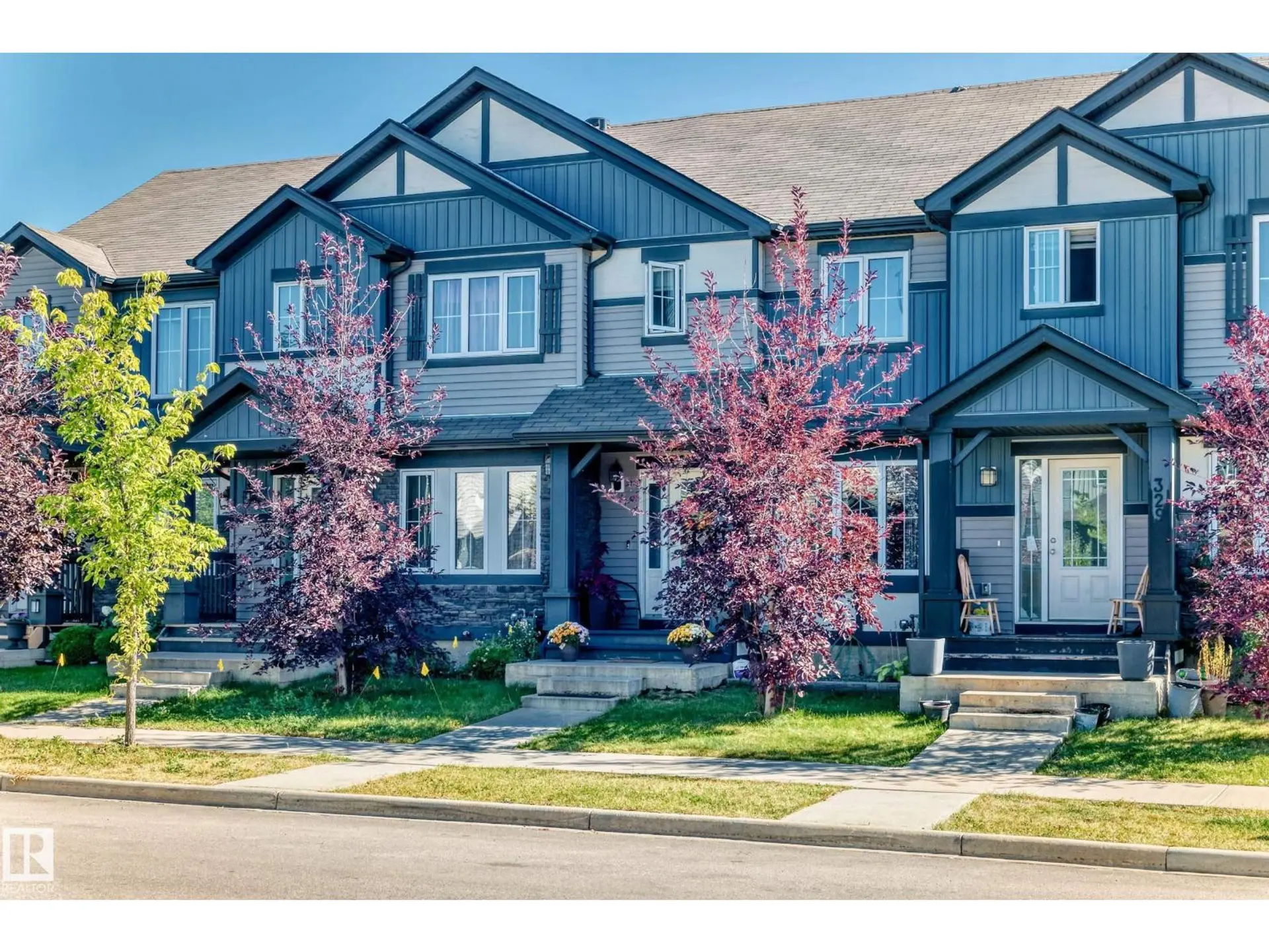 327 DESROCHERS BV SW - Image 1