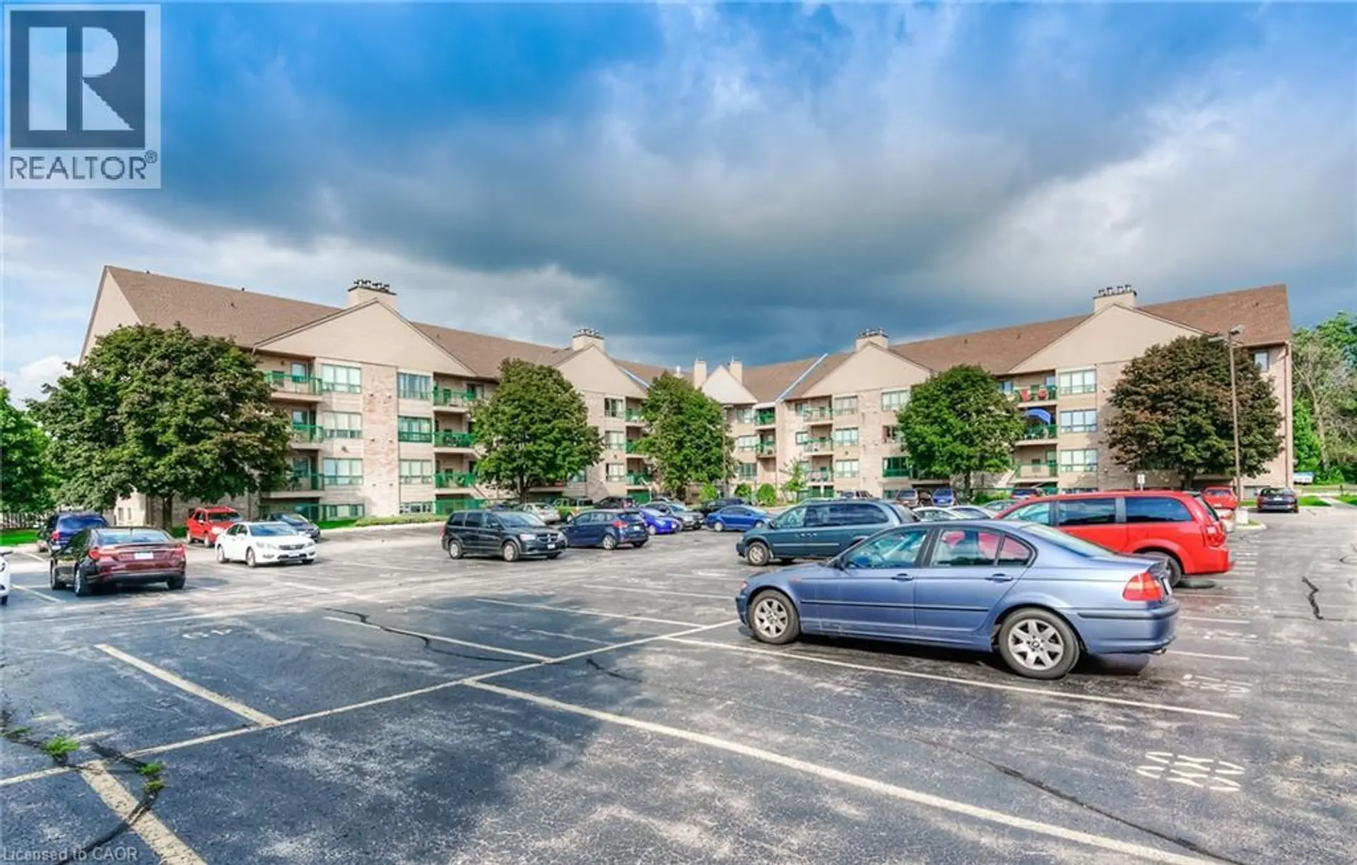 #318 15 HOFSTETTER Avenue - Image 15